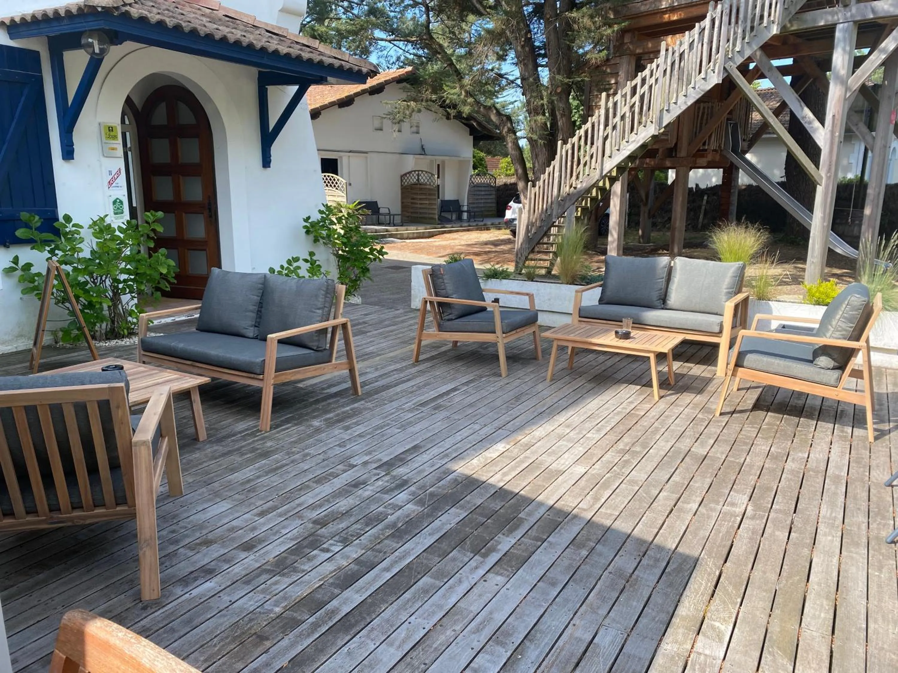 Property building in Logis Hôtel Emeraude des Bois