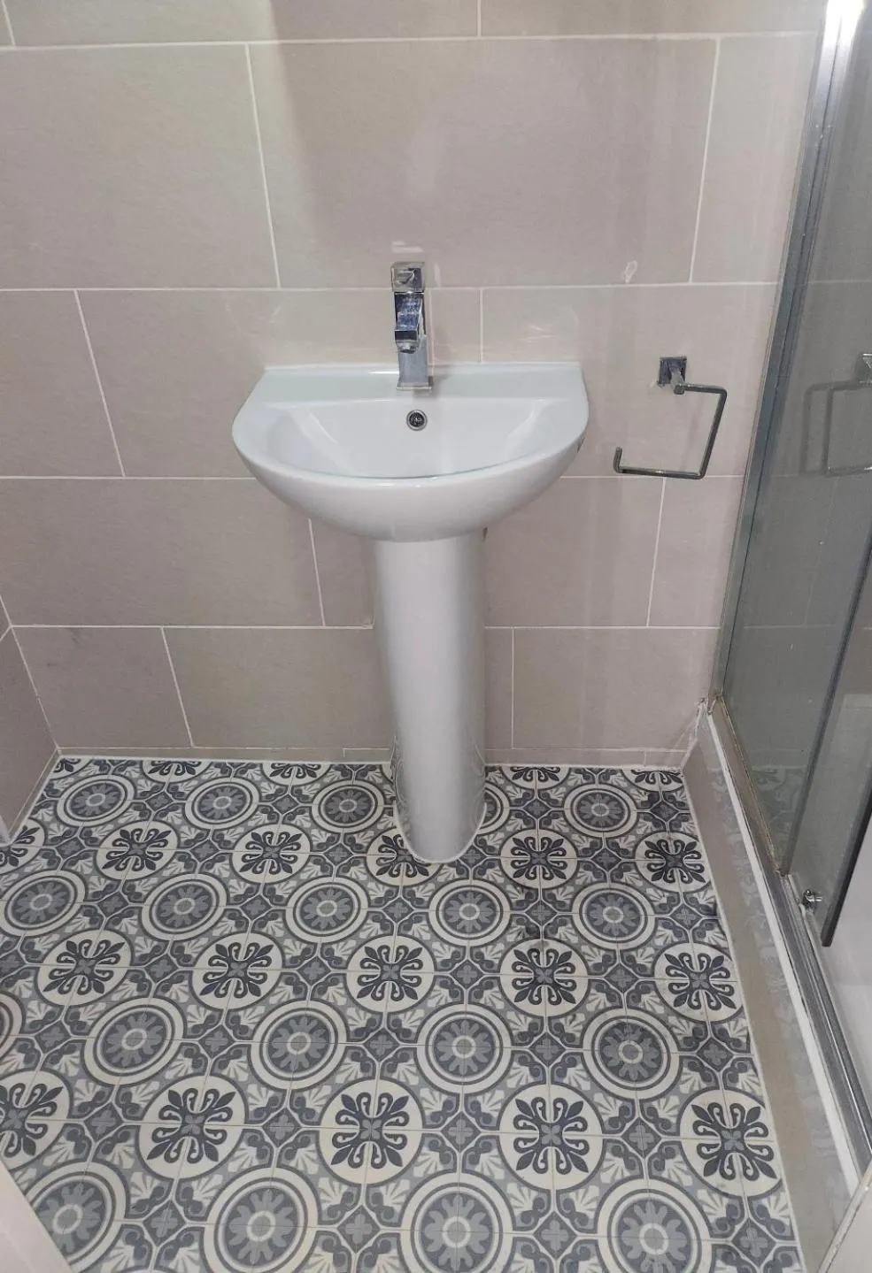 Toilet in Dodi Aparts London, near Stratford close to tube station