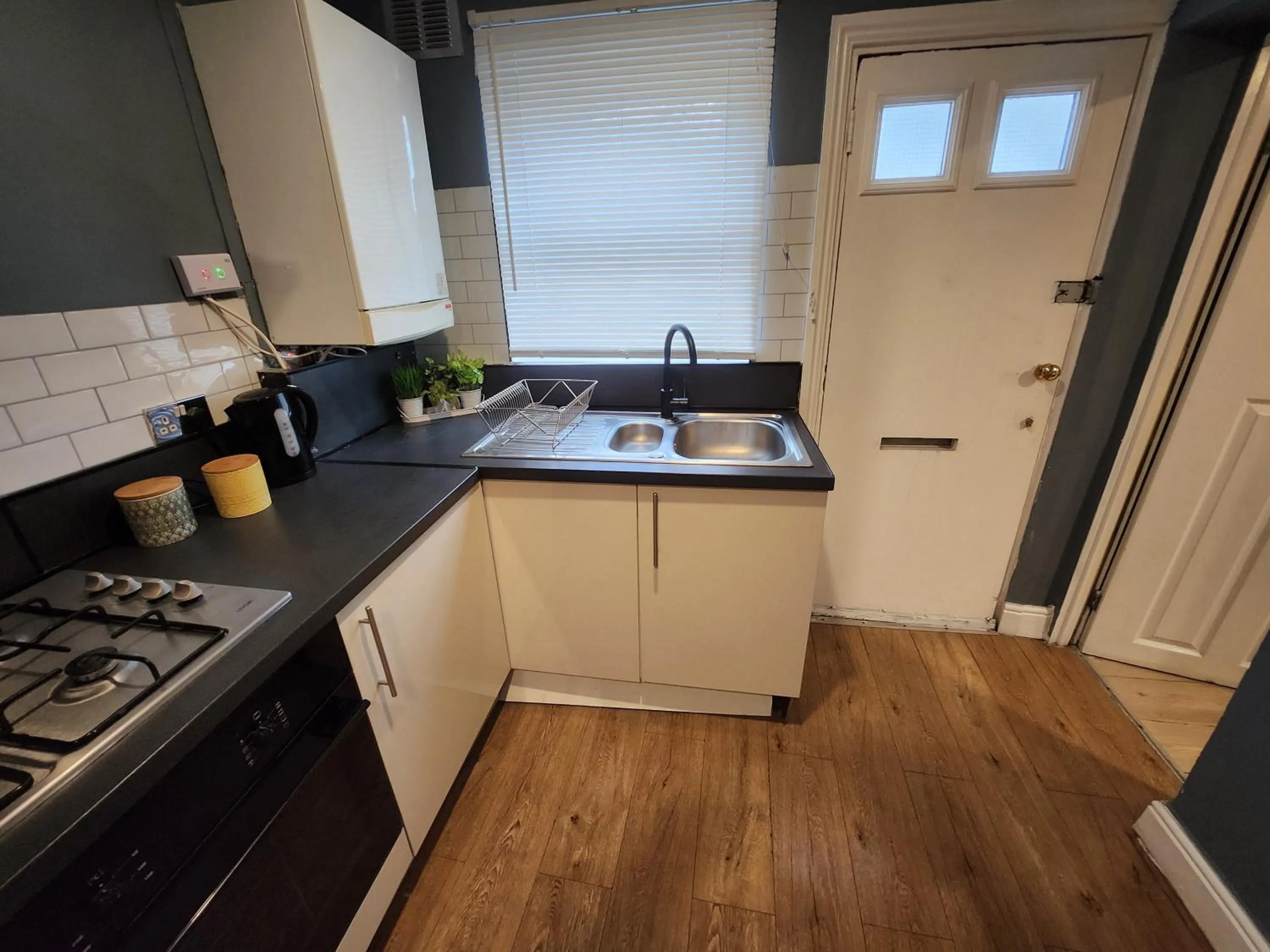 Coffee/tea facilities in Dodi Aparts London, near Stratford close to tube station