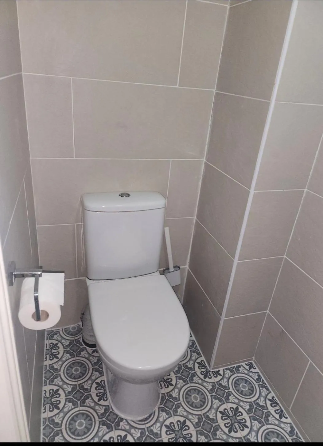 Toilet in Dodi Aparts London, near Stratford close to tube station