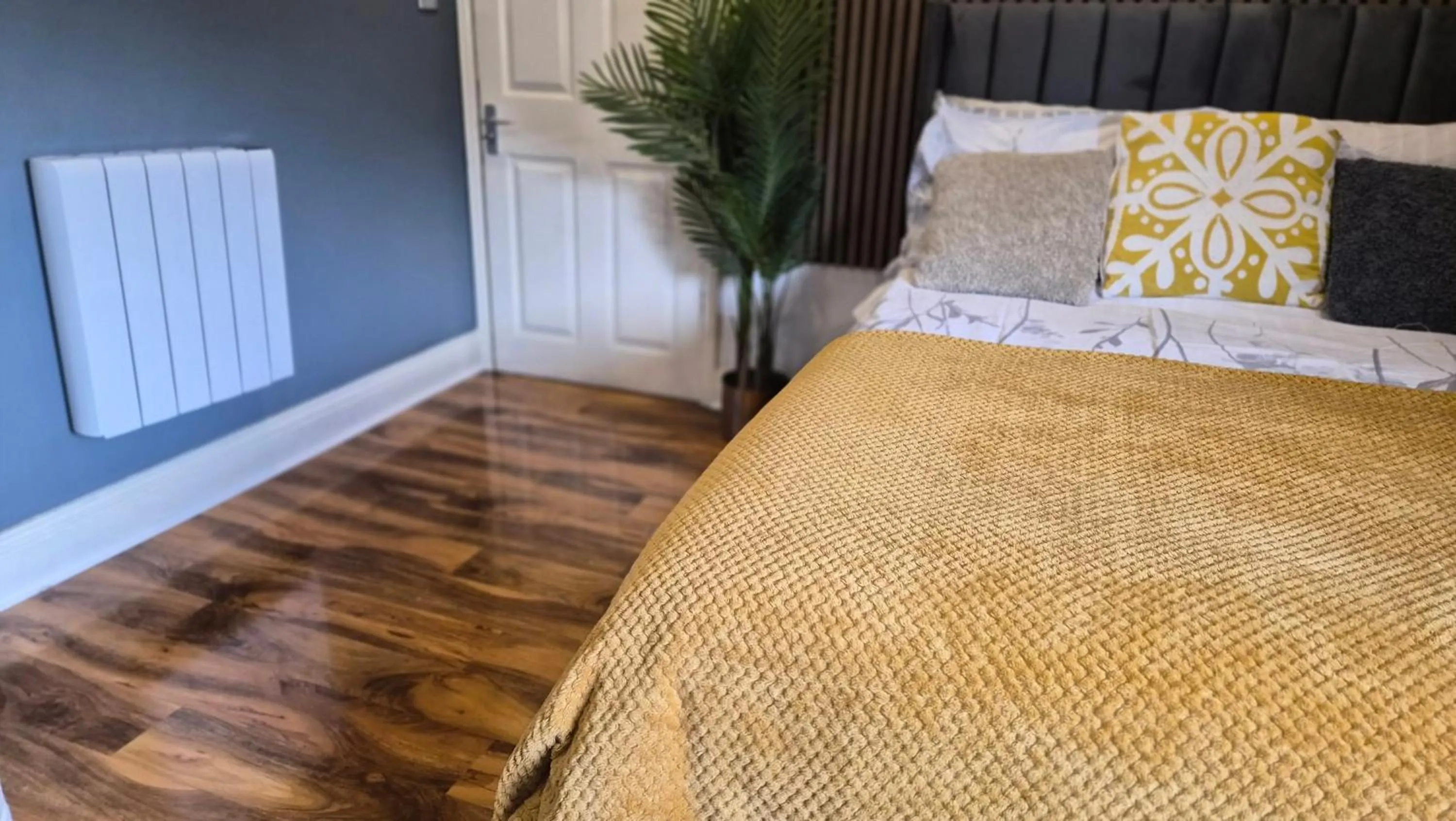 Bed in Dodi Aparts London, near Stratford close to tube station