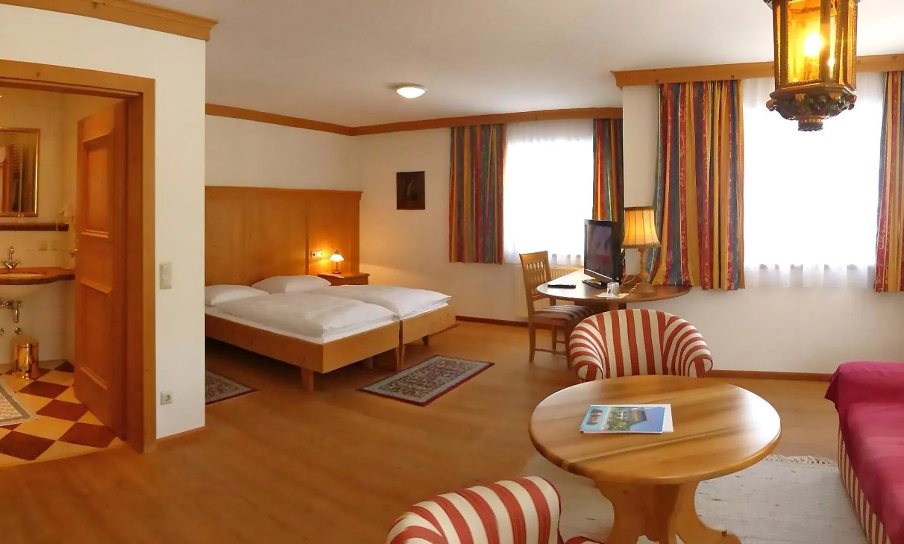 Photo of the whole room, Bed in Gasthof Hotel Doktorwirt