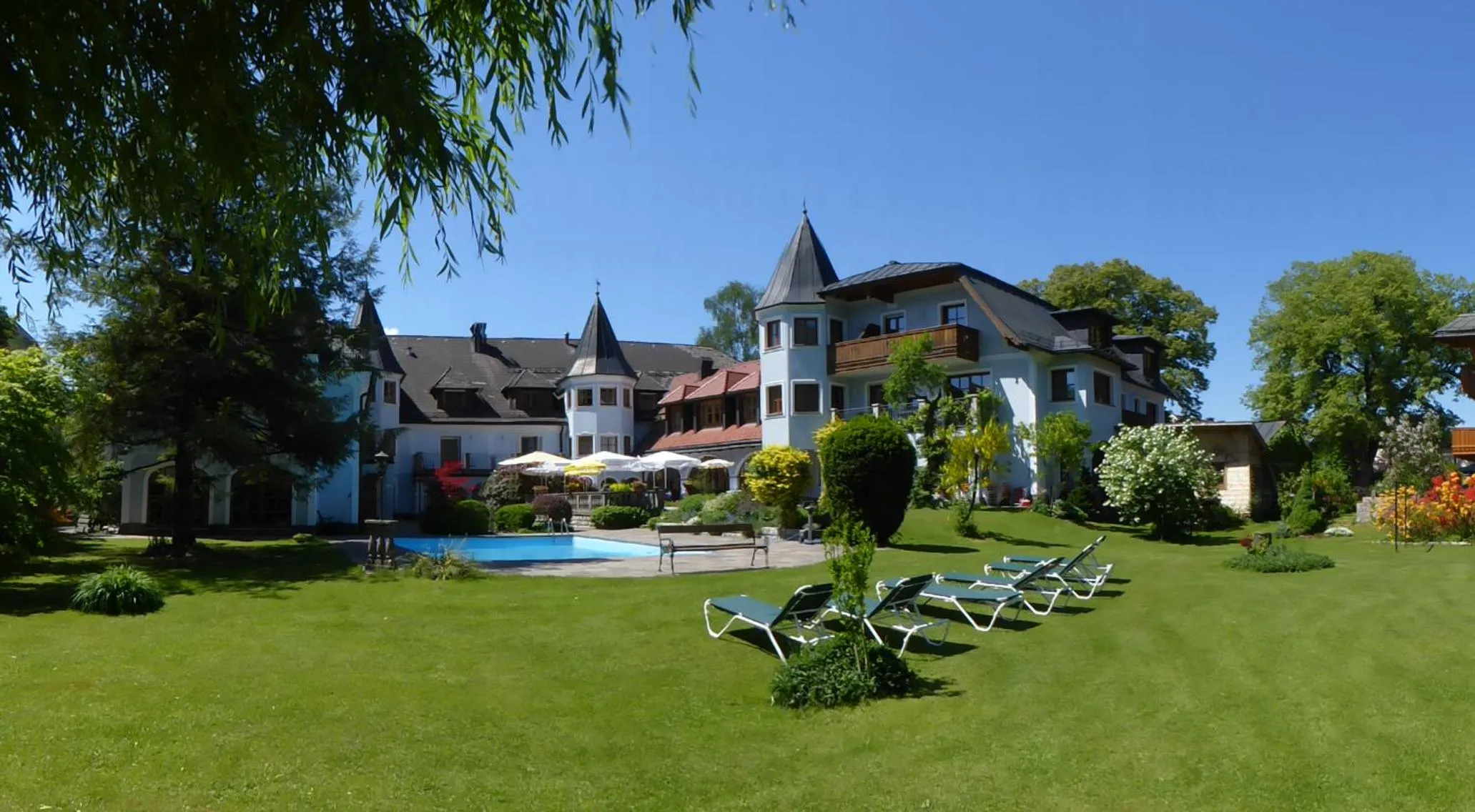 Swimming pool in Gasthof Hotel Doktorwirt