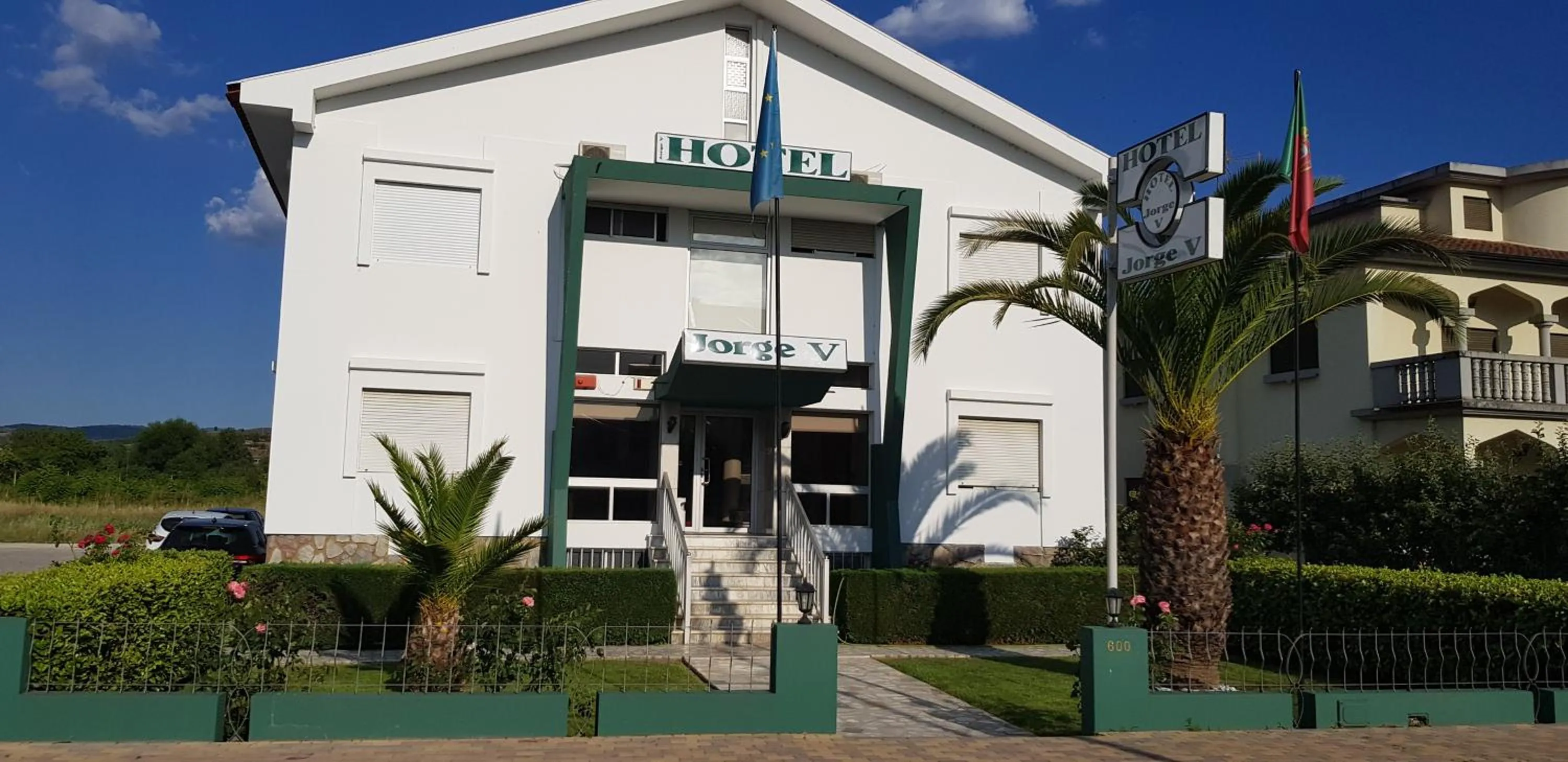 Patio in Hotel Jorge V