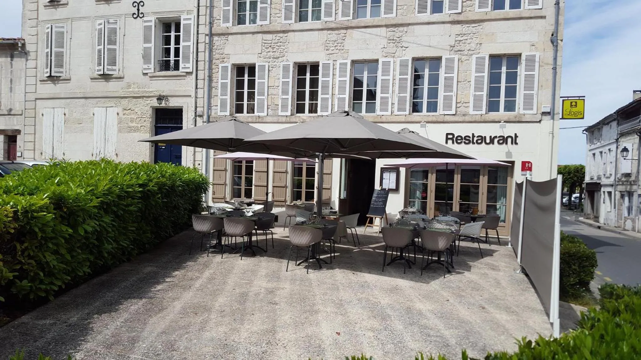 Balcony/Terrace in Saveurs De l'Abbaye