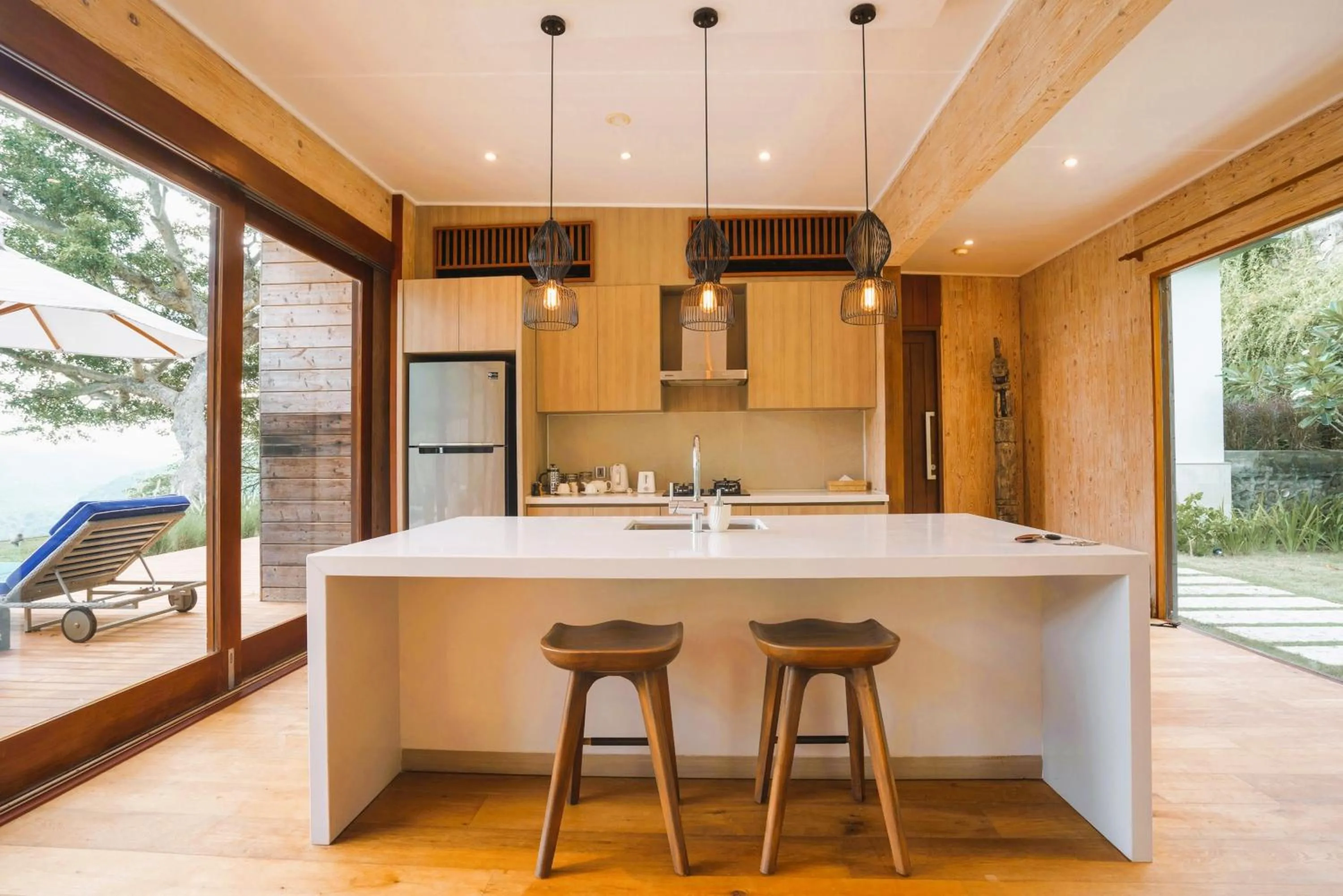 Kitchen or kitchenette in Selong Selo Resort and Villas