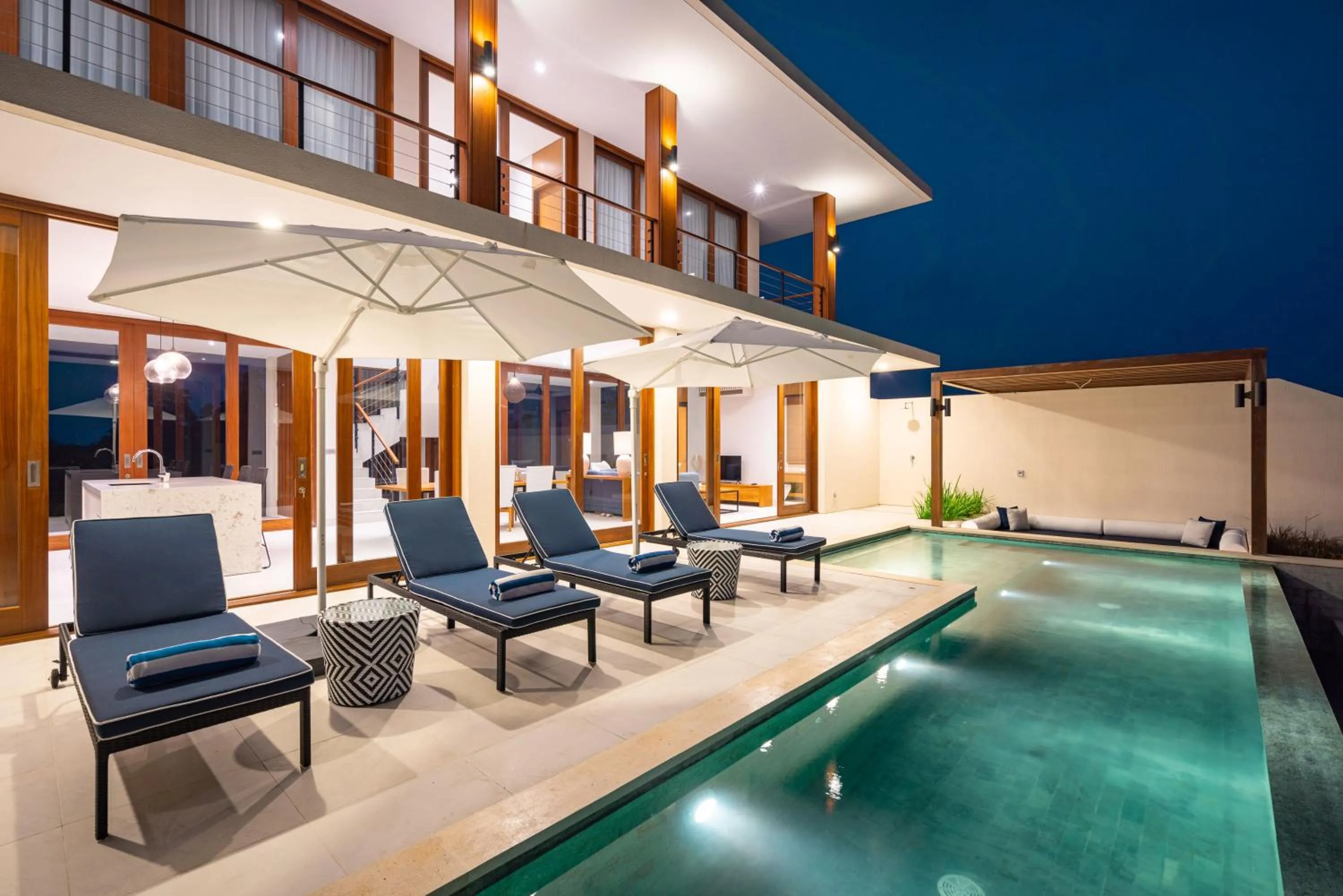 Swimming pool in Selong Selo Resort and Villas