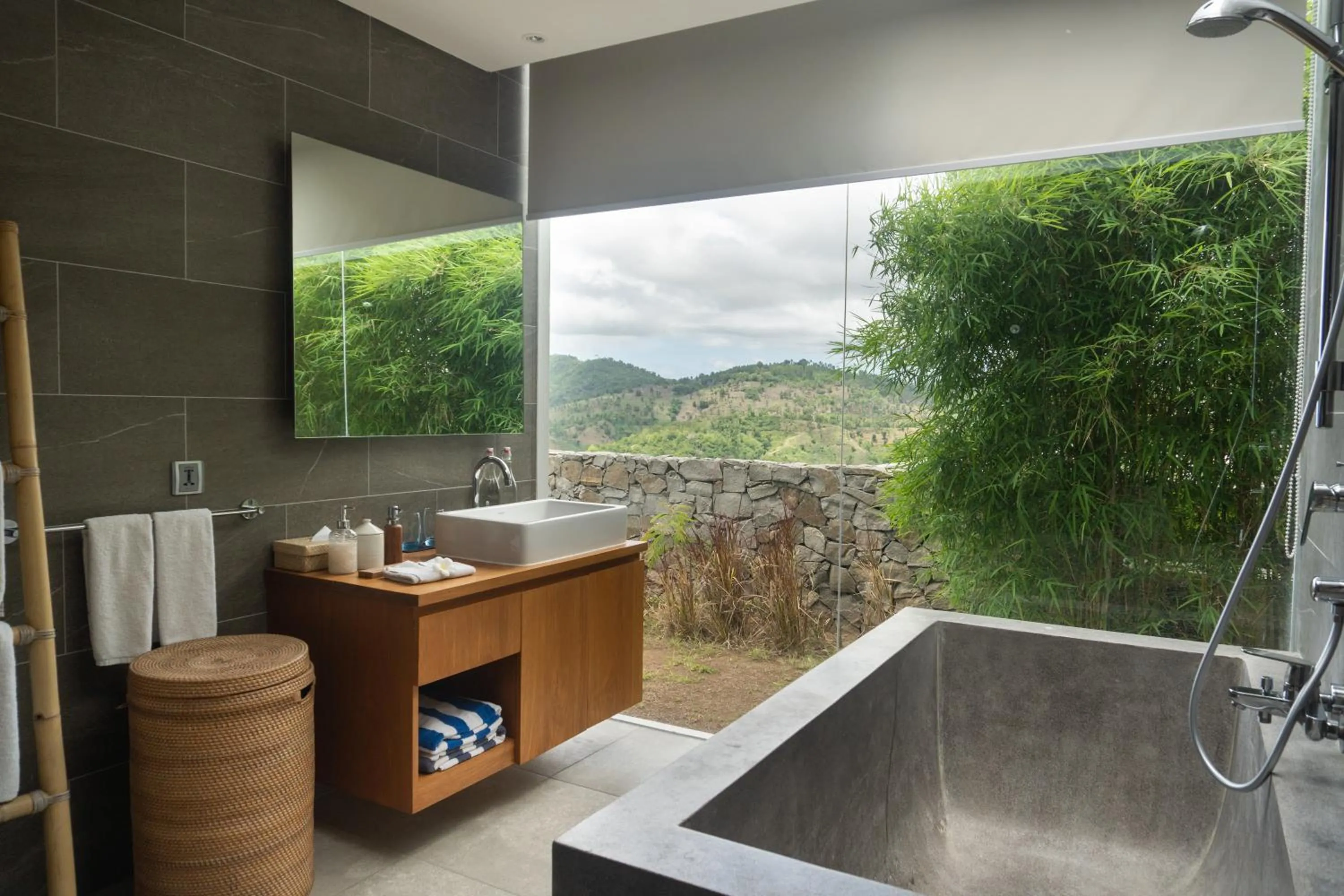 Bathroom in Selong Selo Resort and Villas