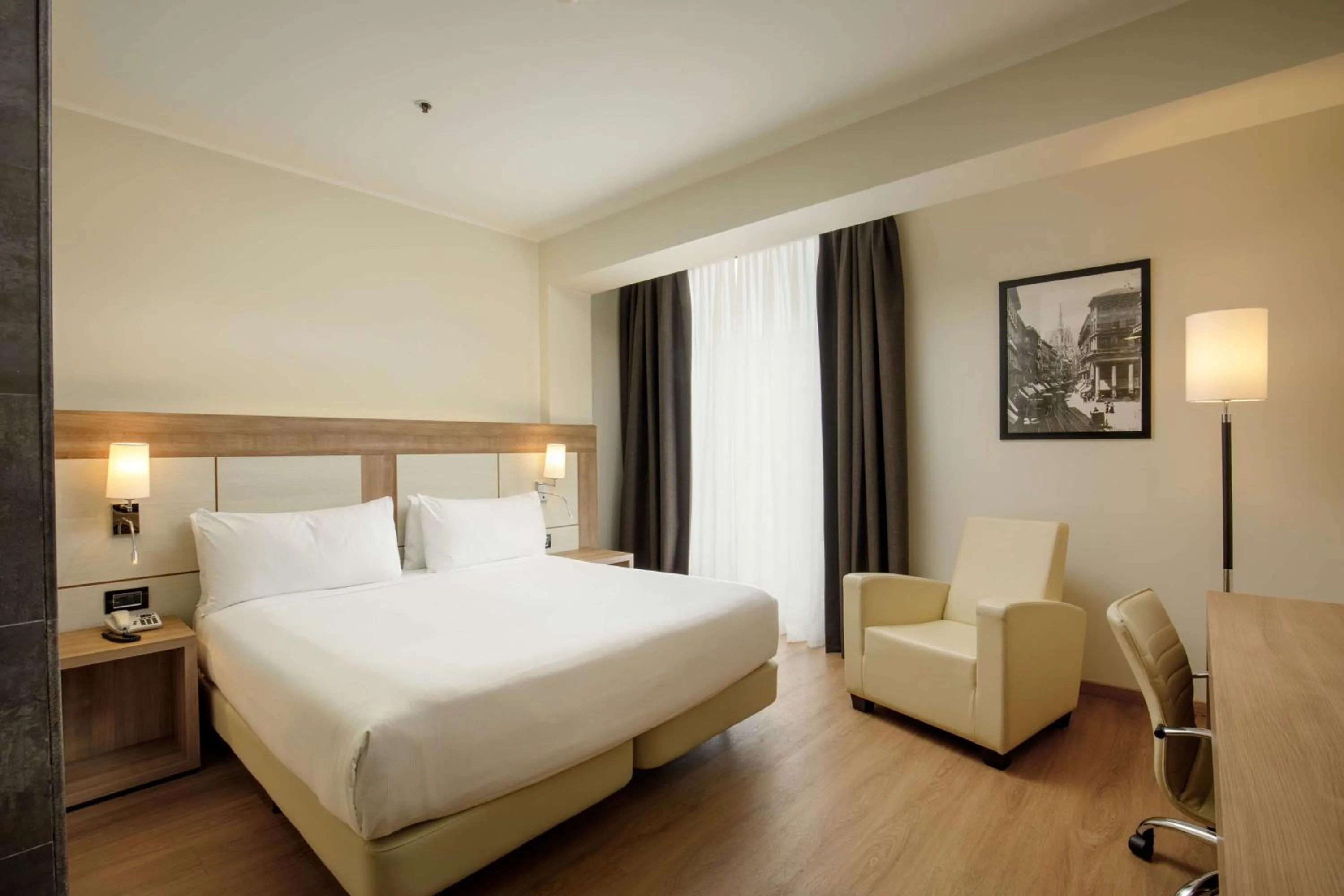 Bed in DoubleTree By Hilton Milan