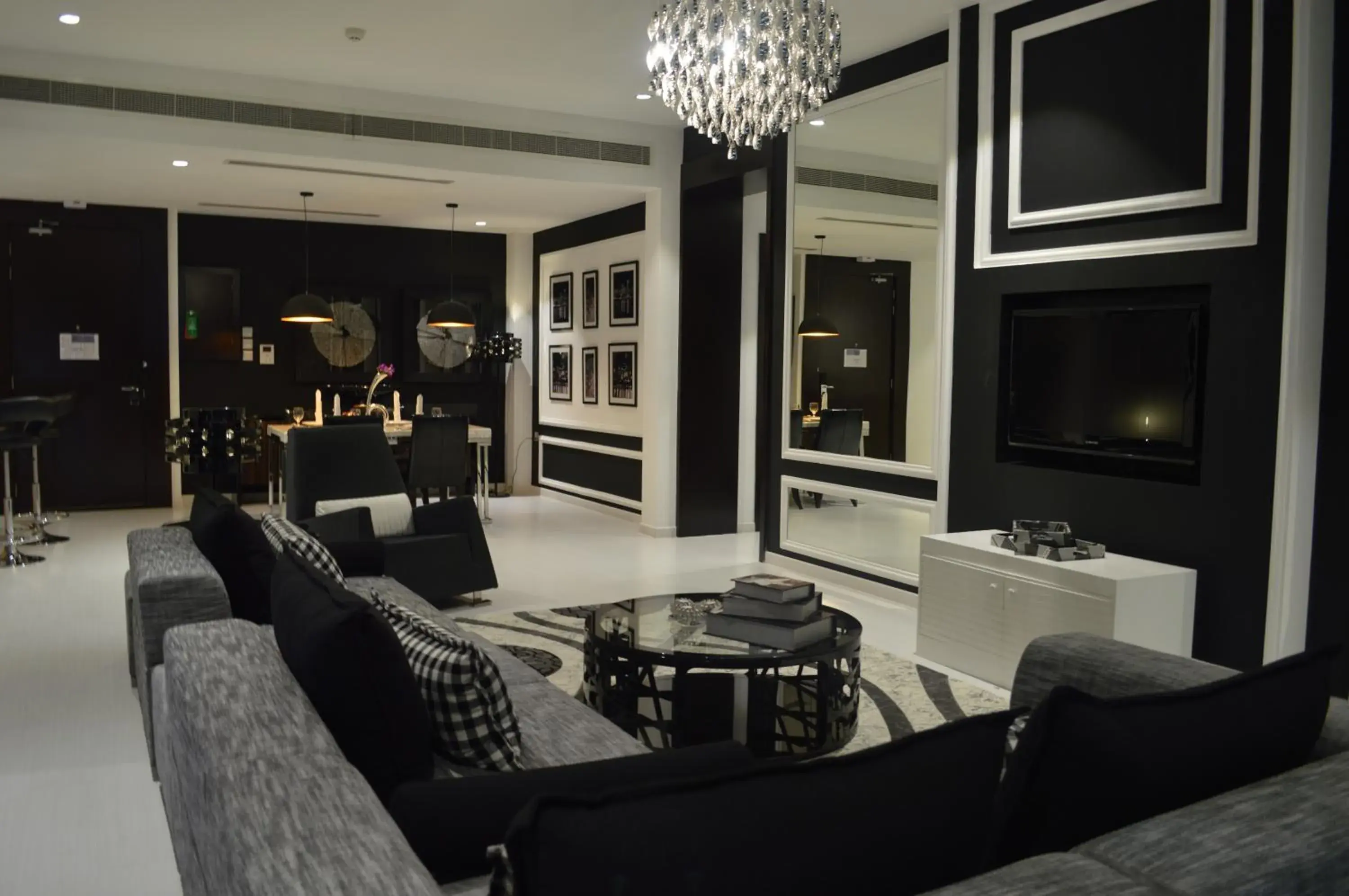 Budget Double Room in Ista Suites Seef Budget Double Room in Ista Suites Seef