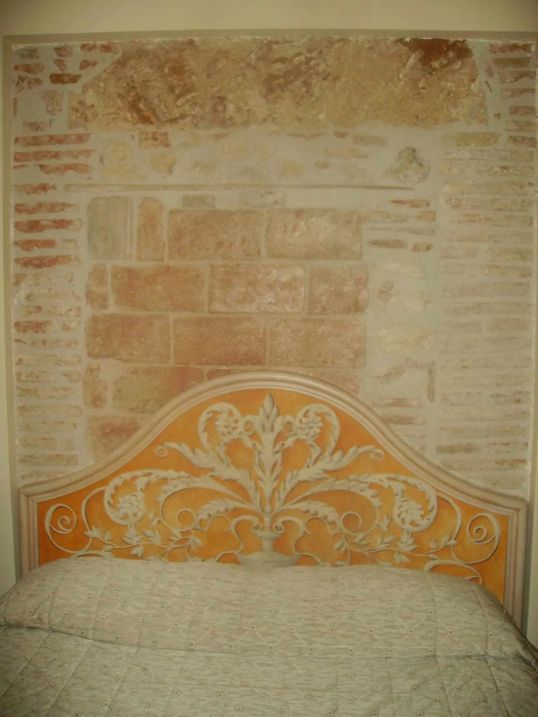 Decorative detail in Dimora della Fonte