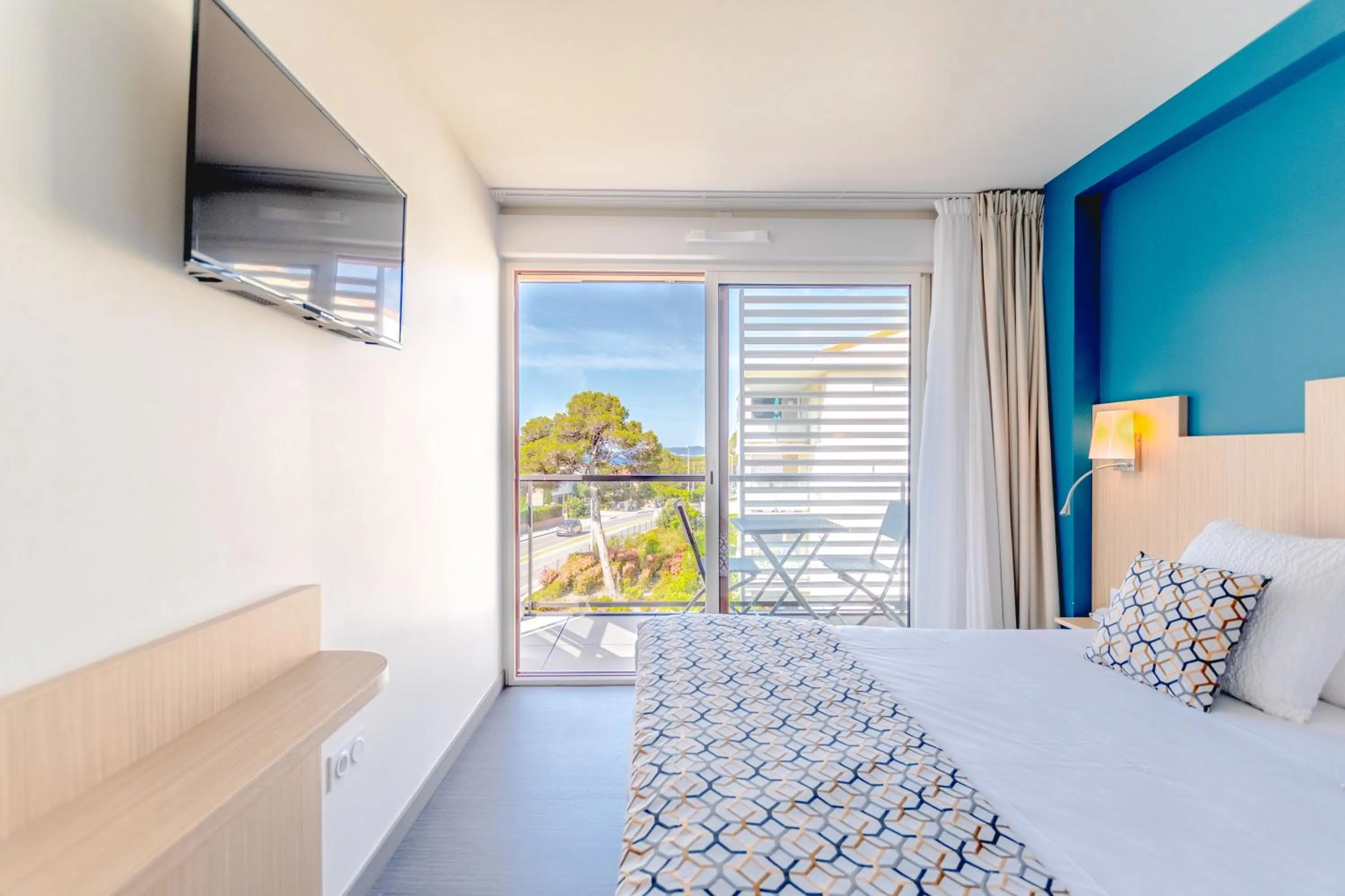 Bed in Hotel Le Virevent