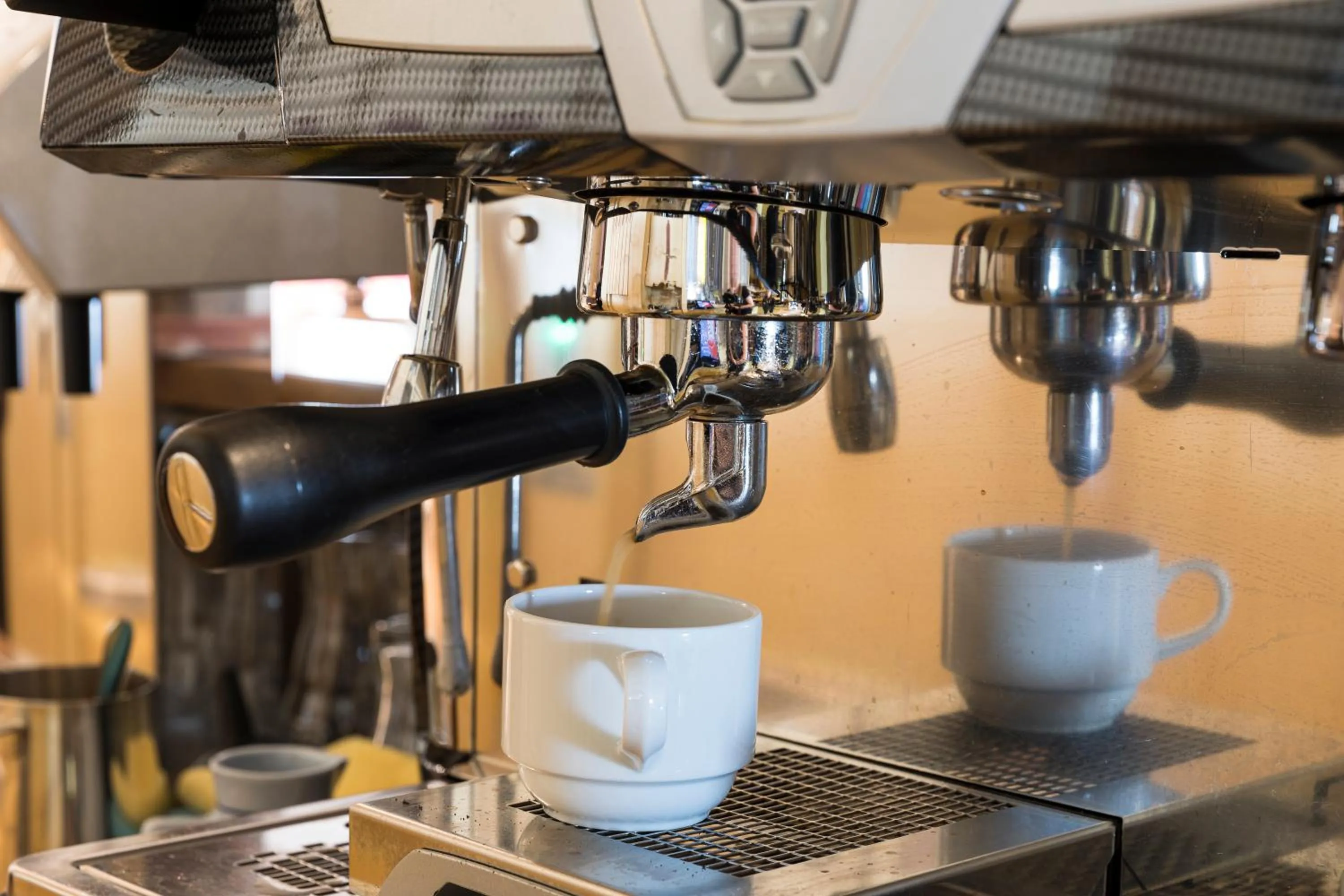 Coffee/tea facilities in GenussHotel Sonnblick