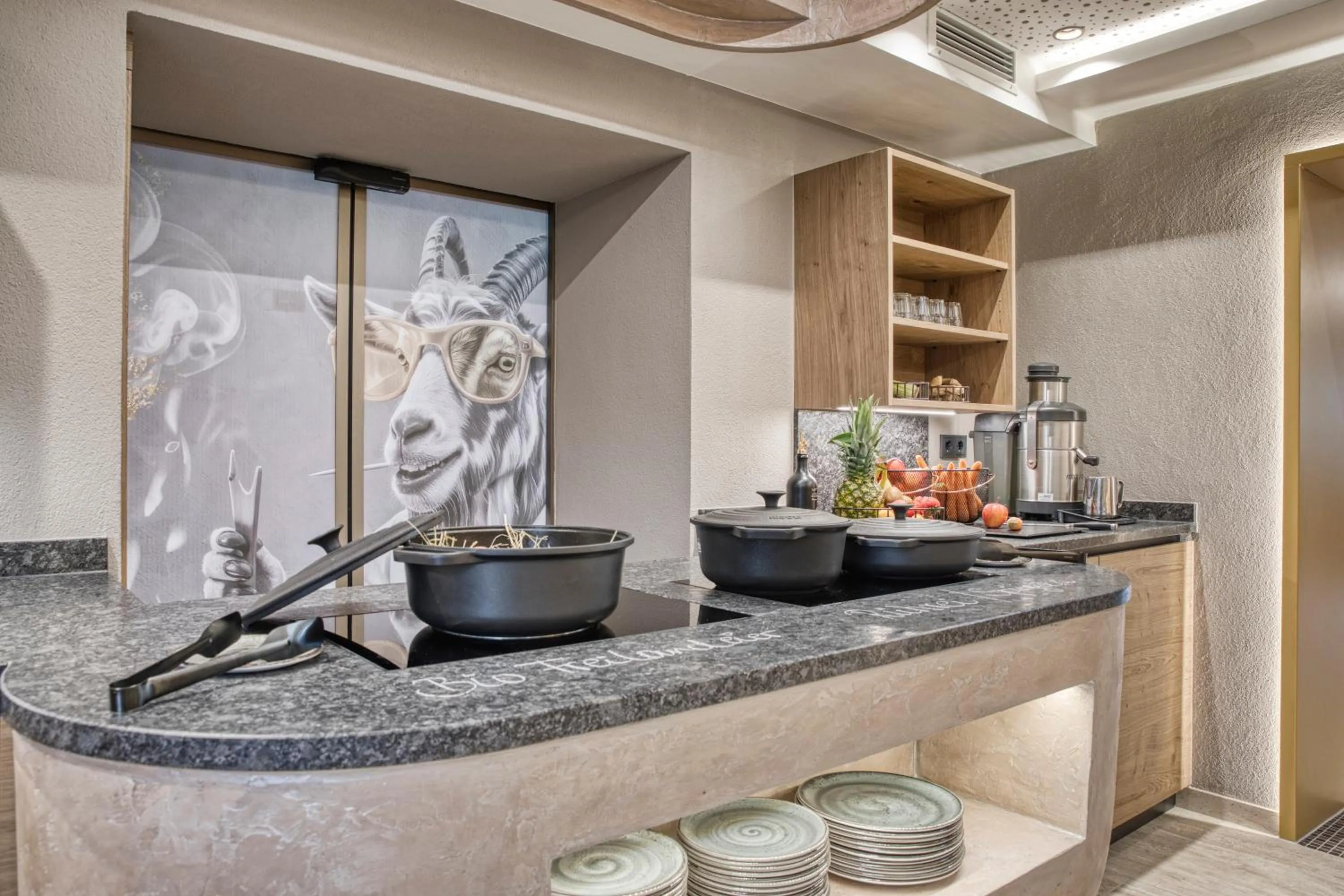 Buffet breakfast in GenussHotel Sonnblick