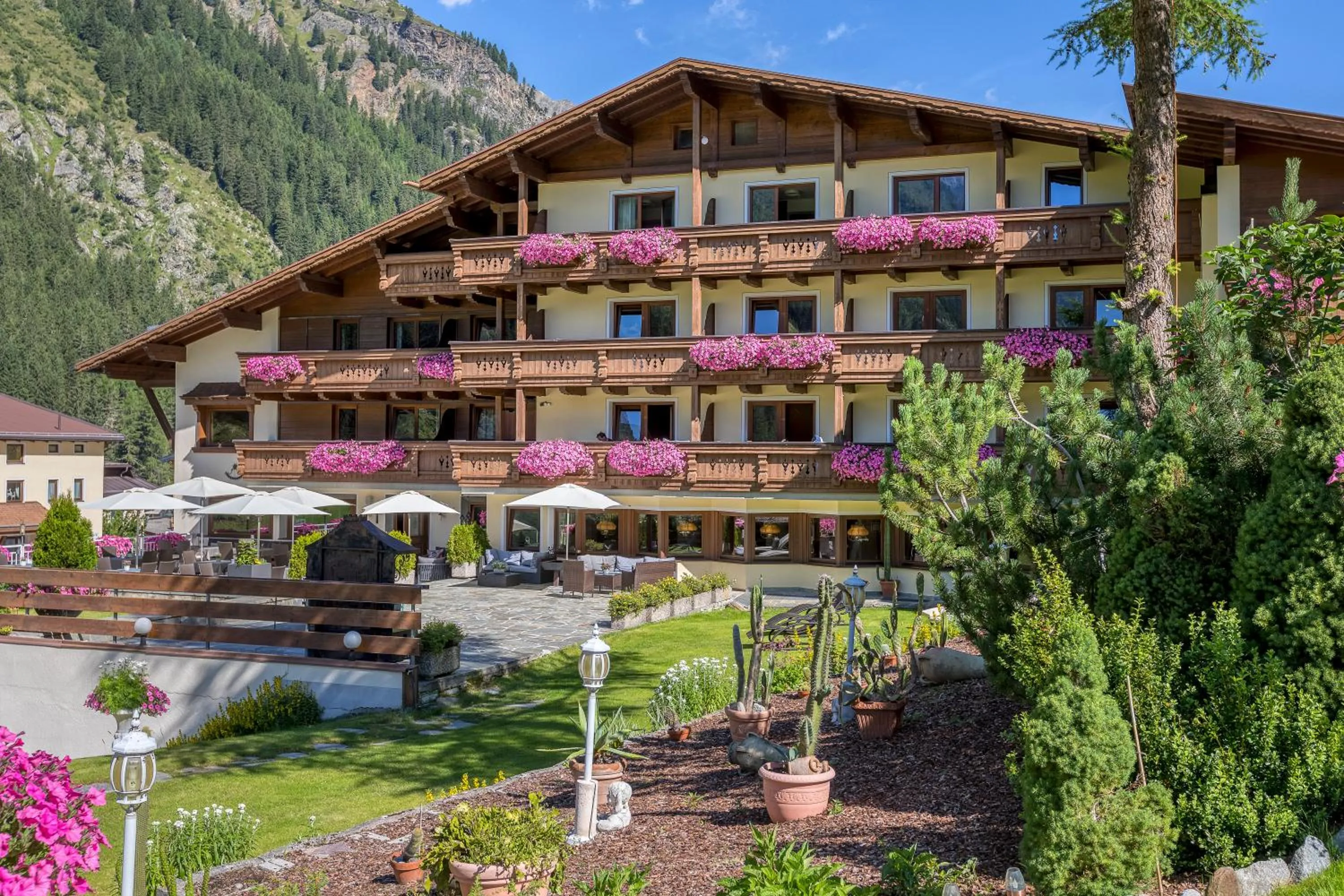 Property building in GenussHotel Sonnblick