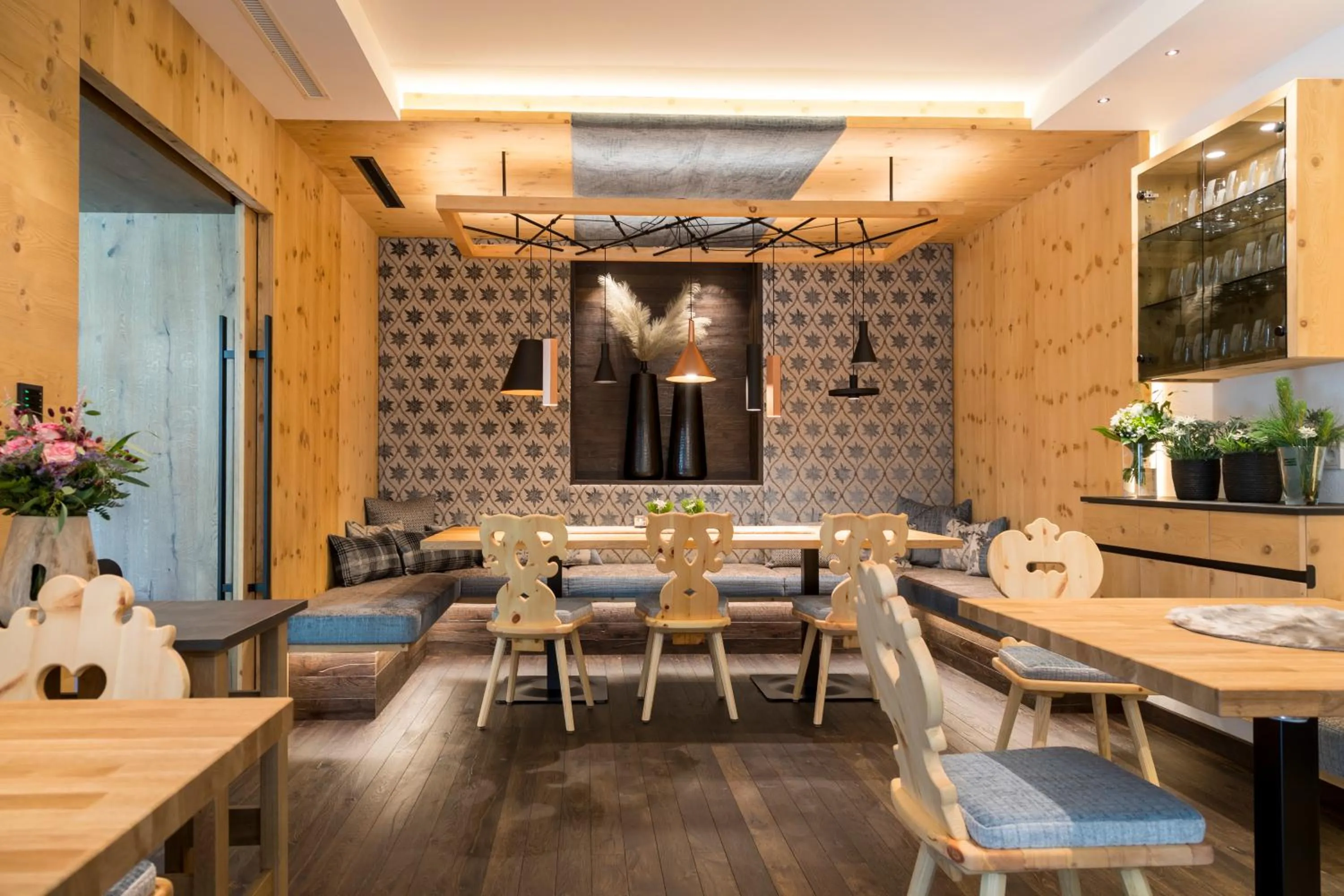 Restaurant/places to eat in GenussHotel Sonnblick