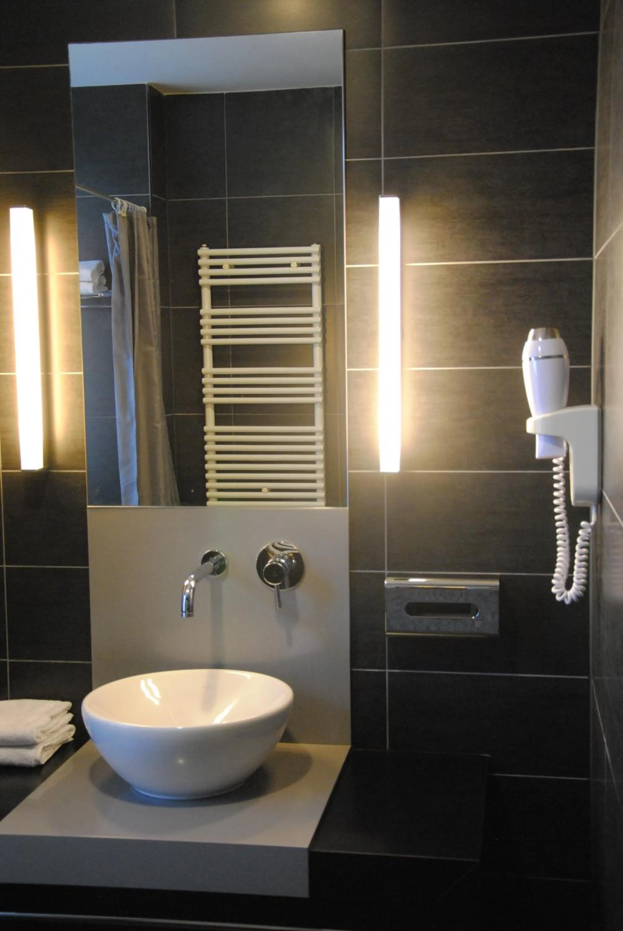 B&B HOTEL Brussels East Woluwe