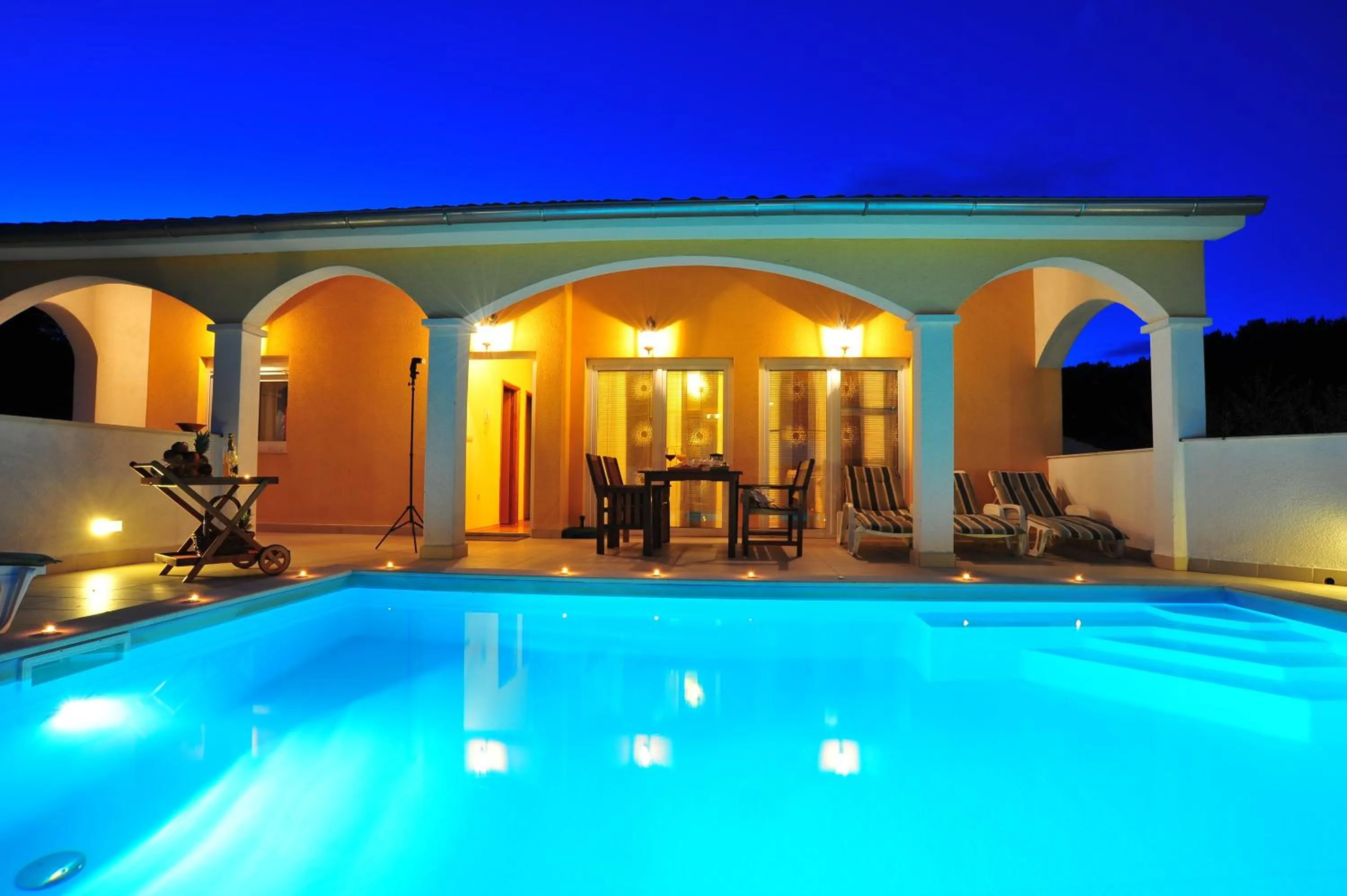Night in Villa Vanilla with Heated Pool