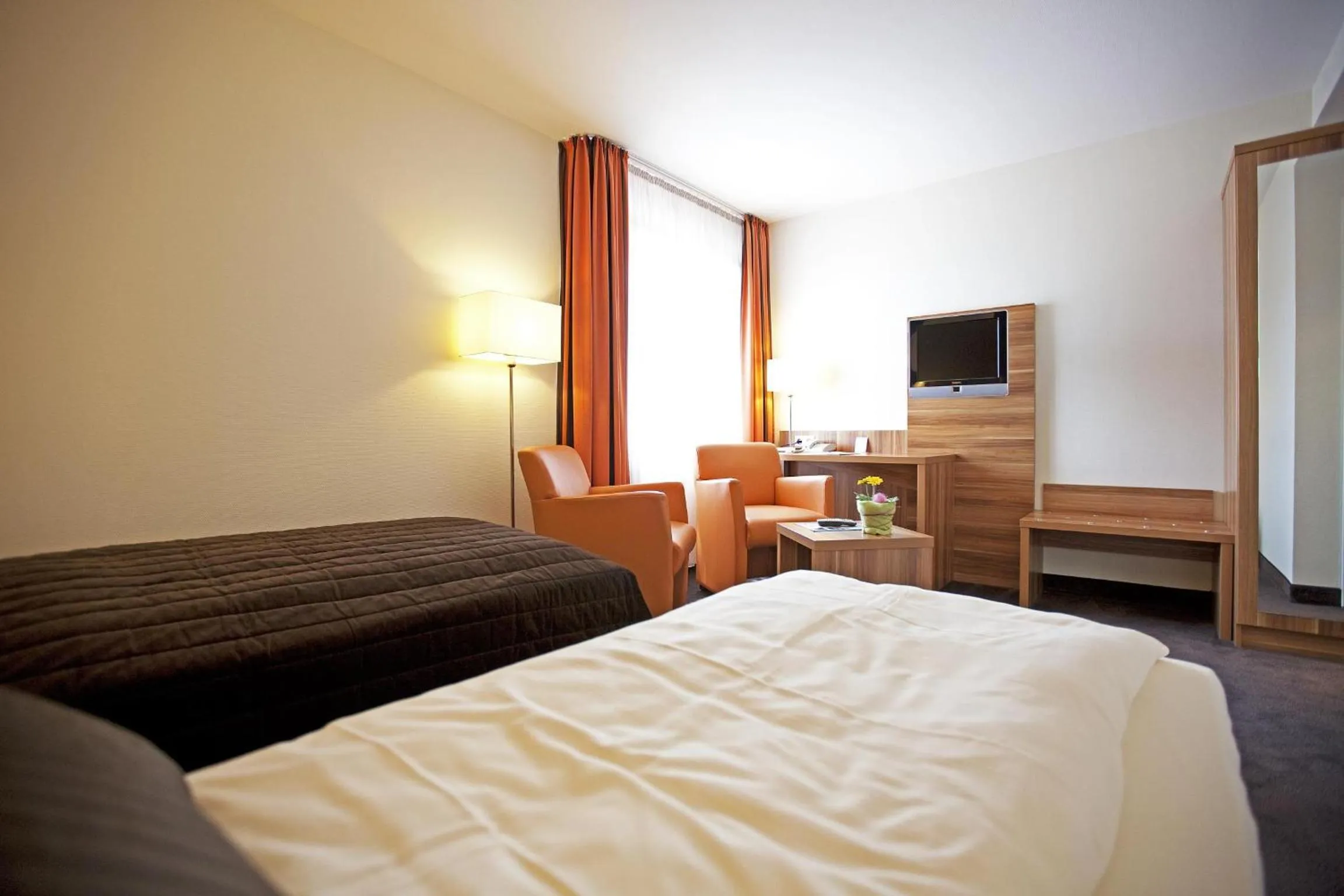 Photo of the whole room, Bed in Hotel Hirsch