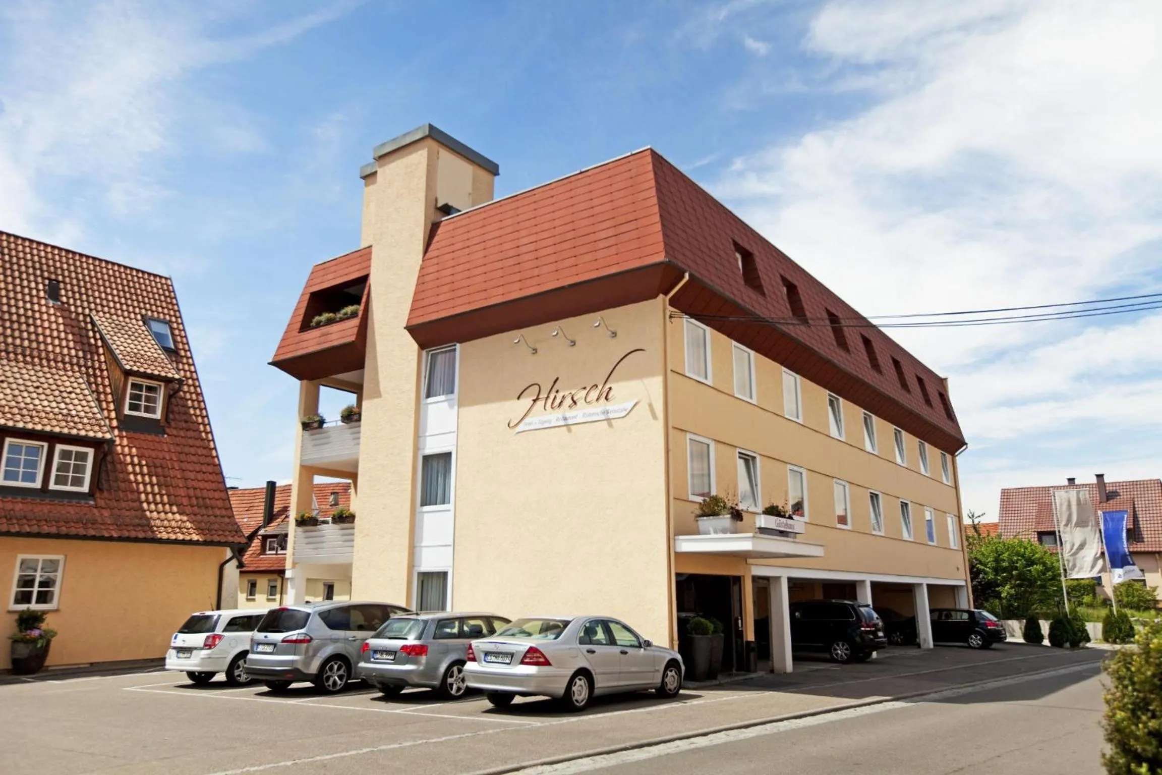 Facade/entrance in Hotel Hirsch