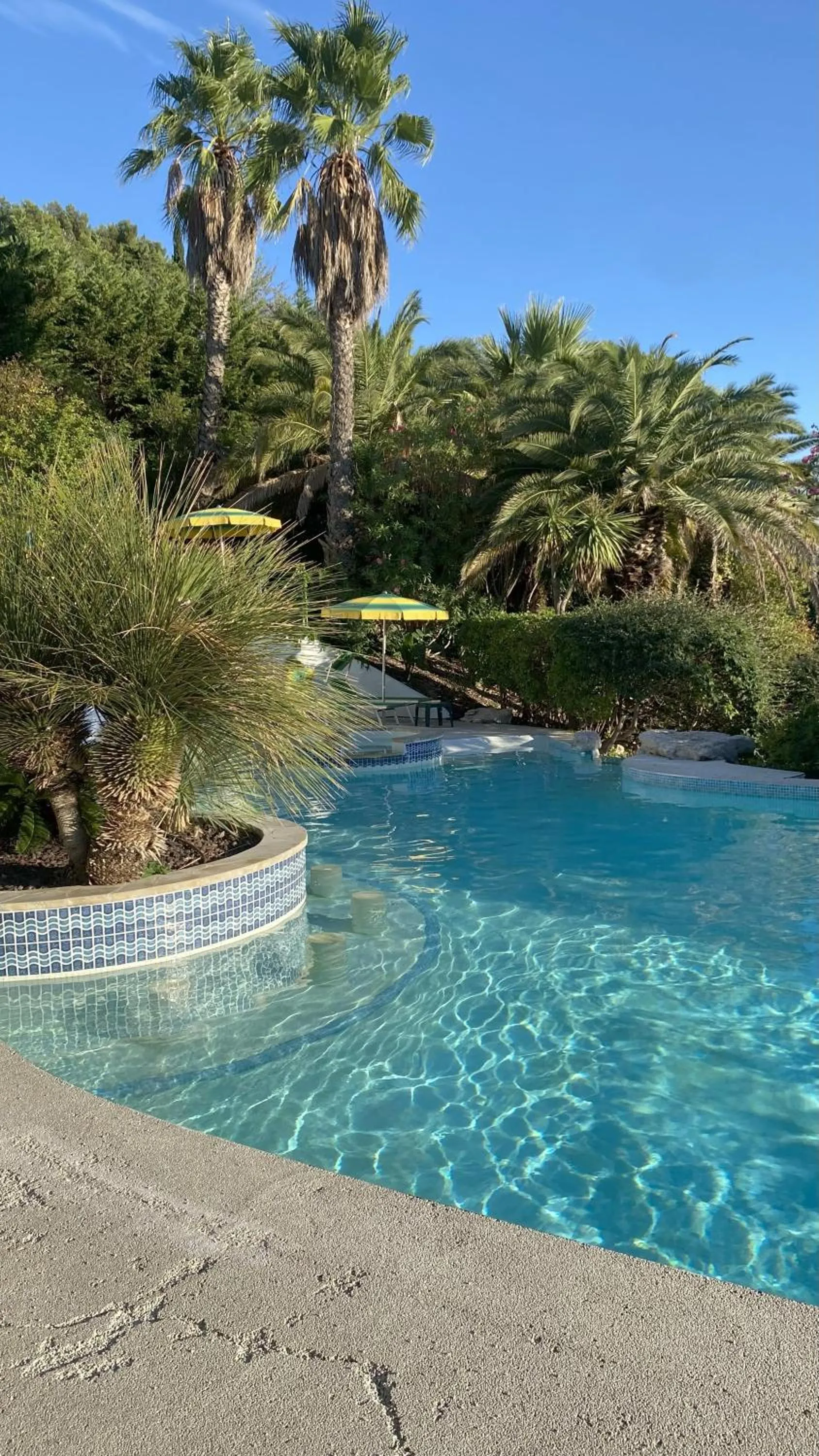 Swimming pool in Royal Cottage Pamela Hotel Cassis