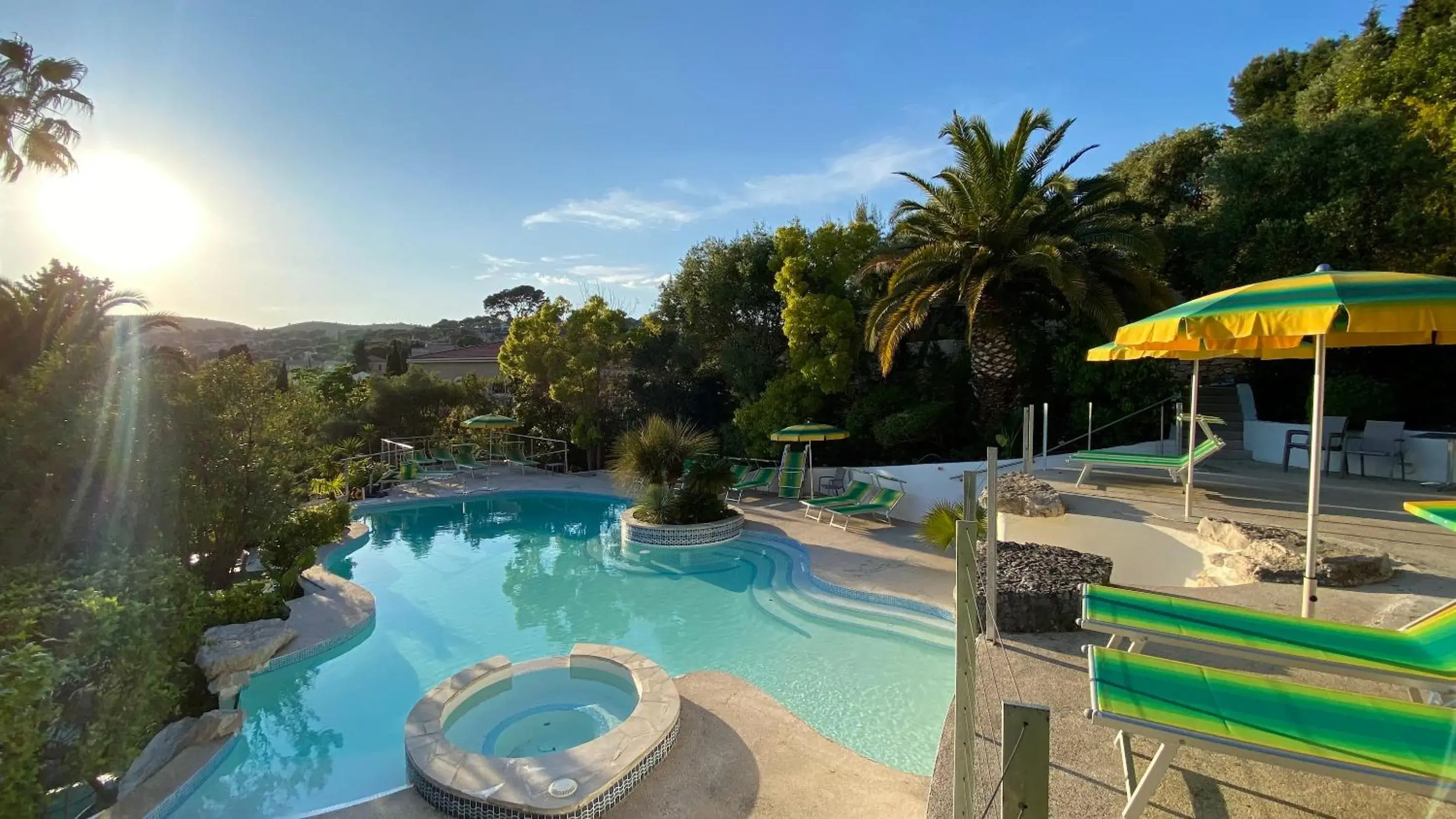 Royal Cottage Pamela Hotel Cassis Royal Cottage Pamela Hotel Cassis