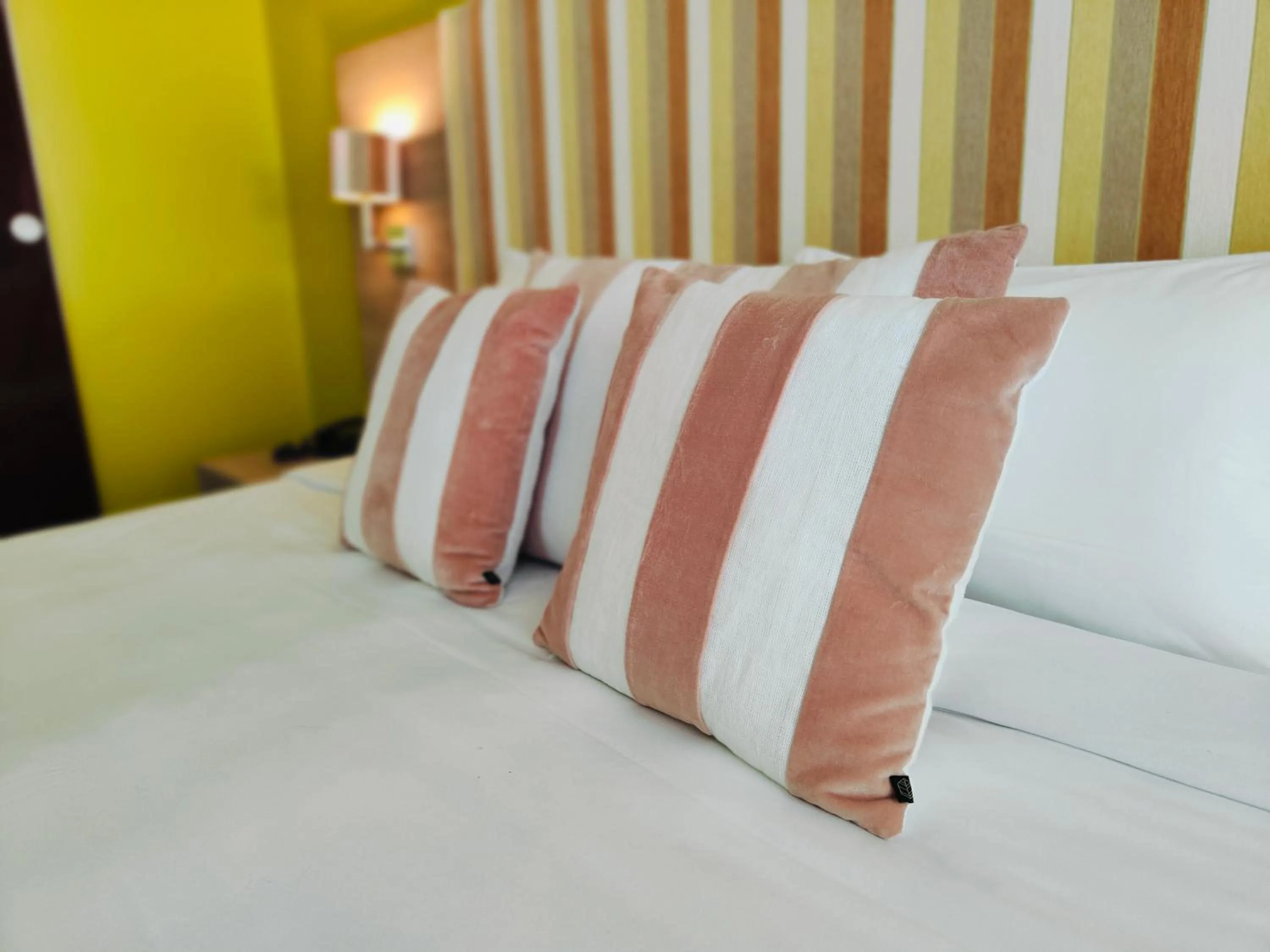 Bed in Royal Cottage Pamela Hotel Cassis
