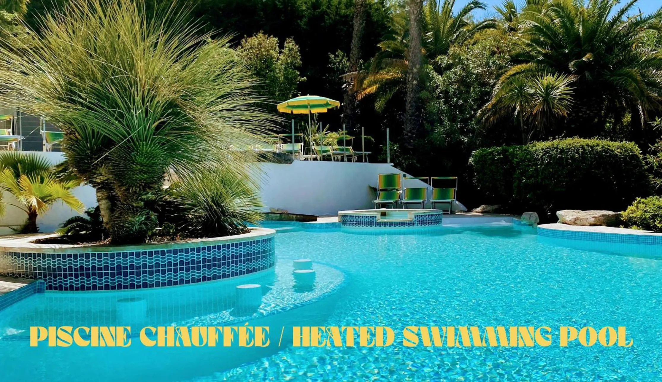 Swimming pool in Royal Cottage Pamela Hotel Cassis