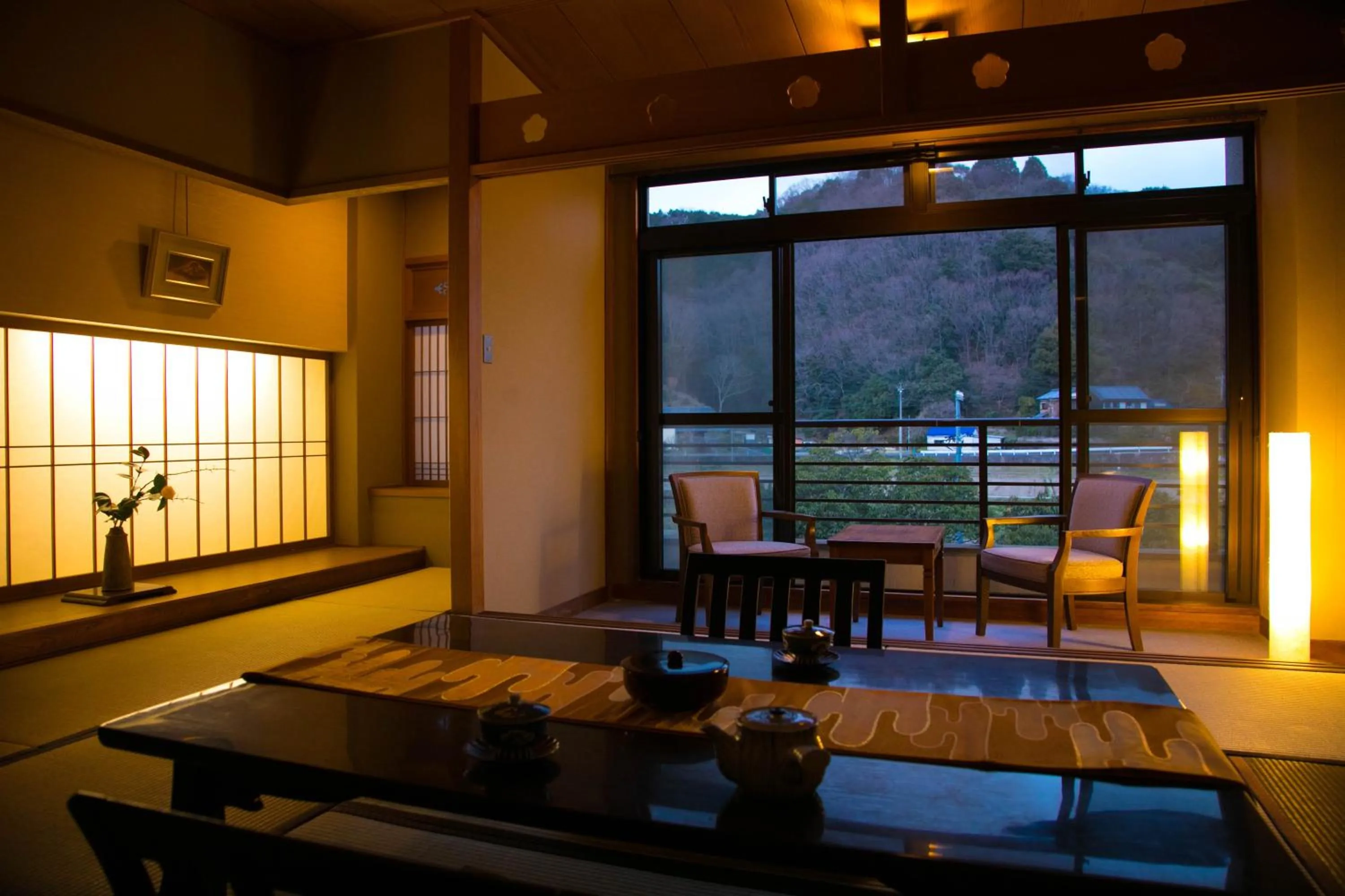 Photo of the whole room in Ryokan Seishounagon