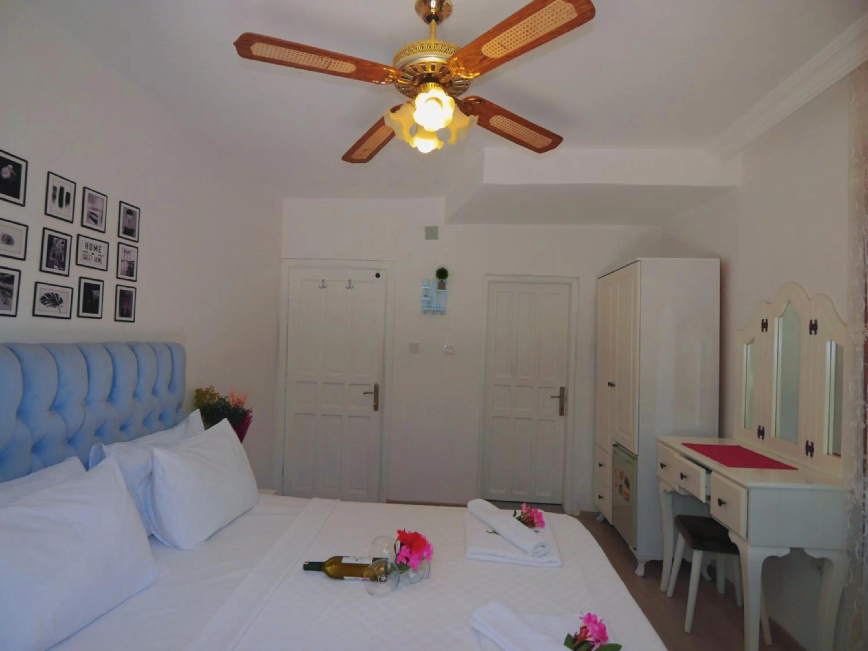 Papermoon Hotel & Apartments