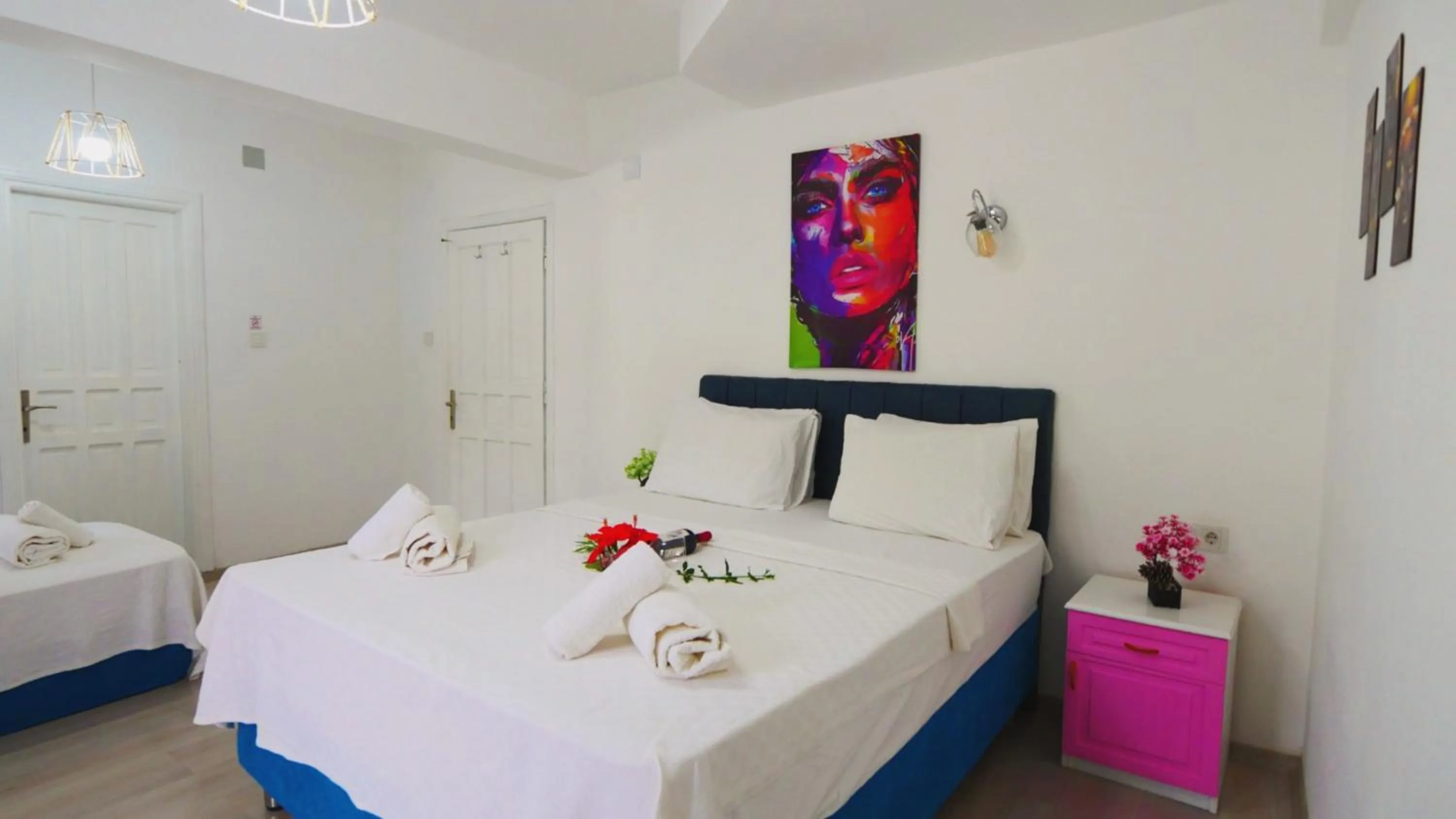 Papermoon Hotel & Apartments