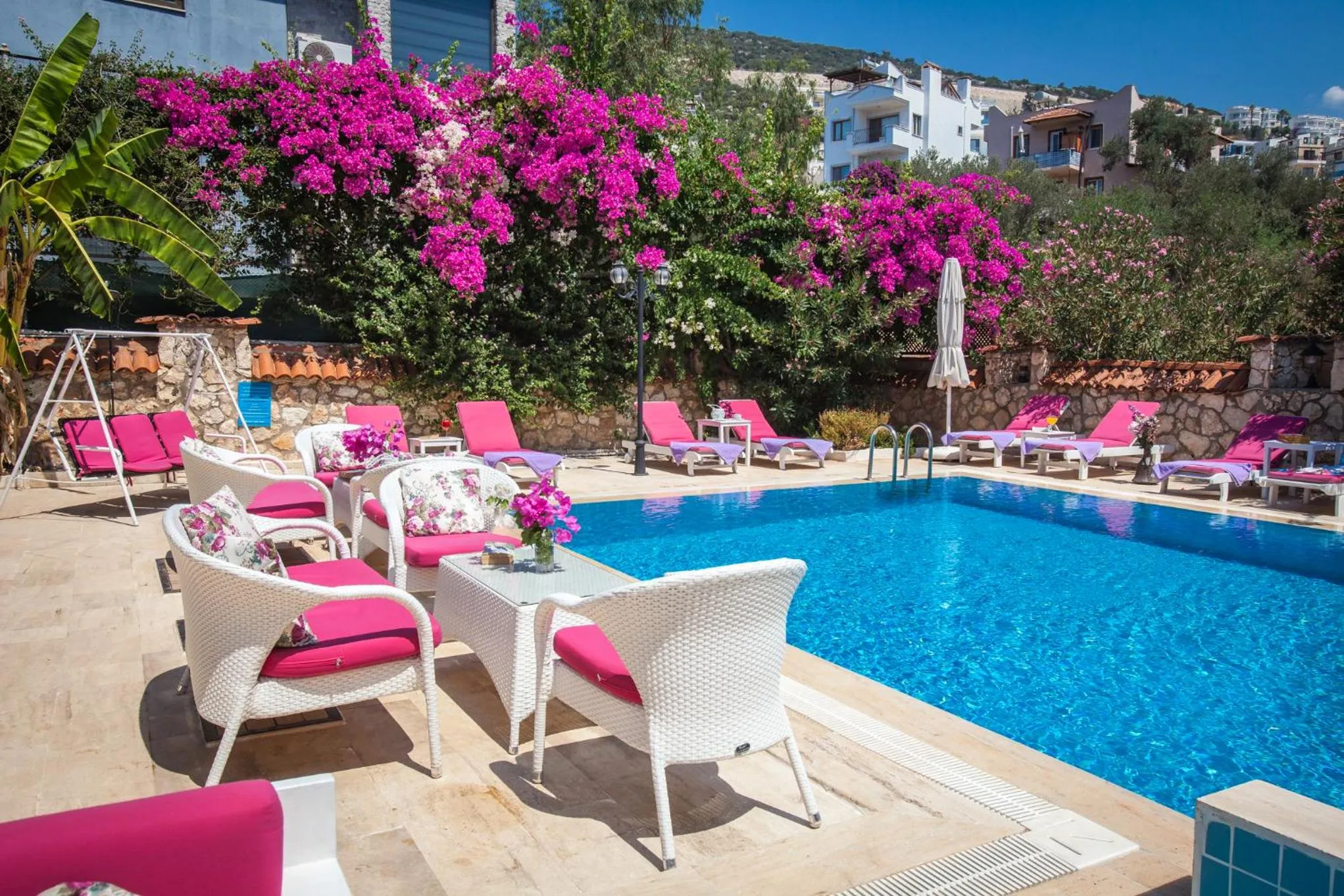 Papermoon Hotel & Apartments