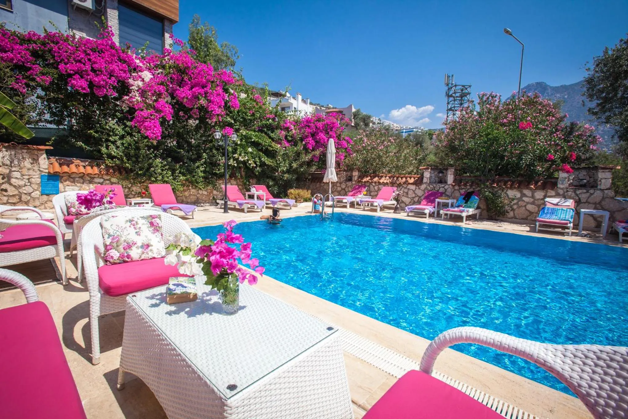 Papermoon Hotel & Apartments