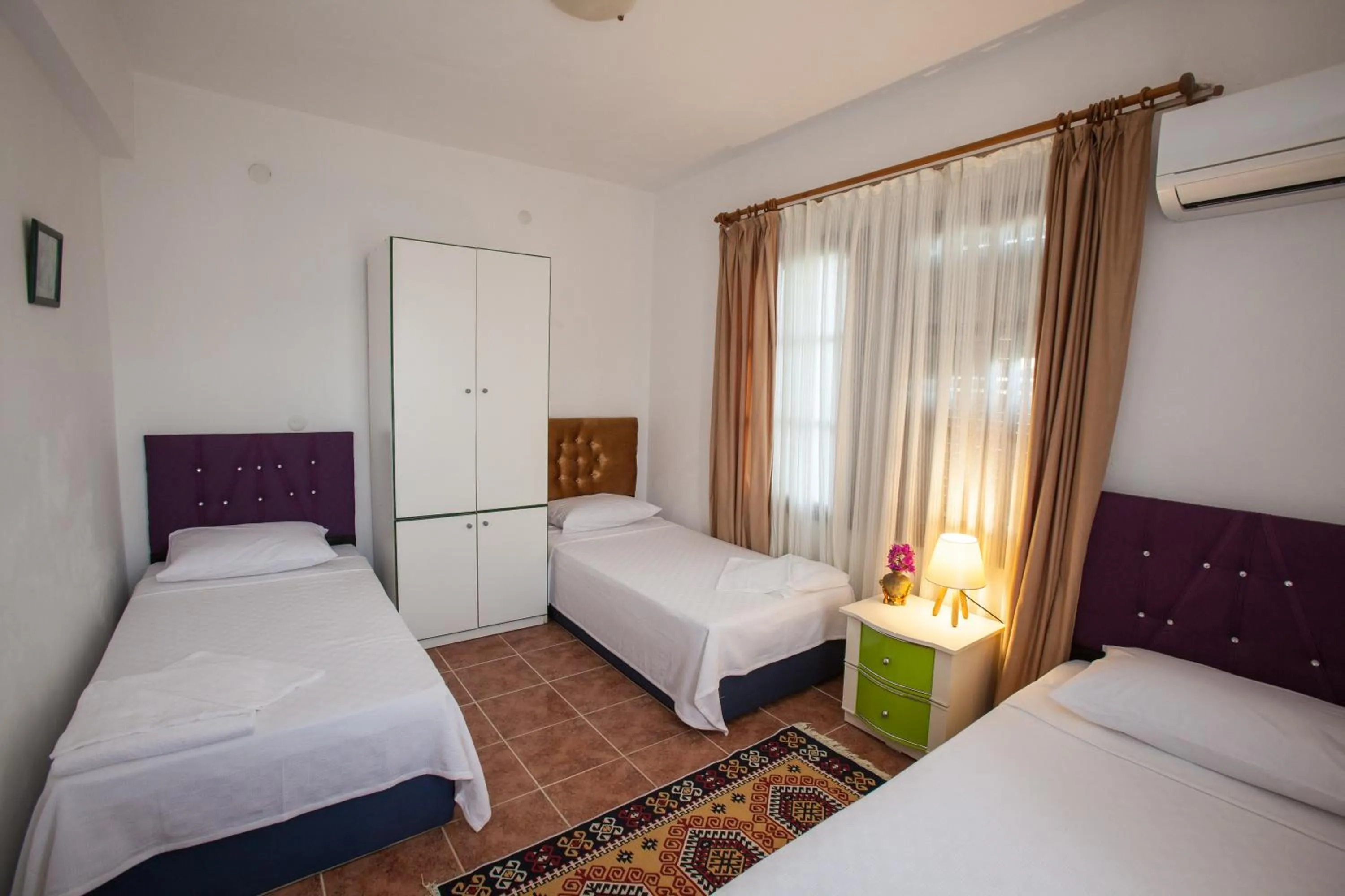 Papermoon Hotel & Apartments