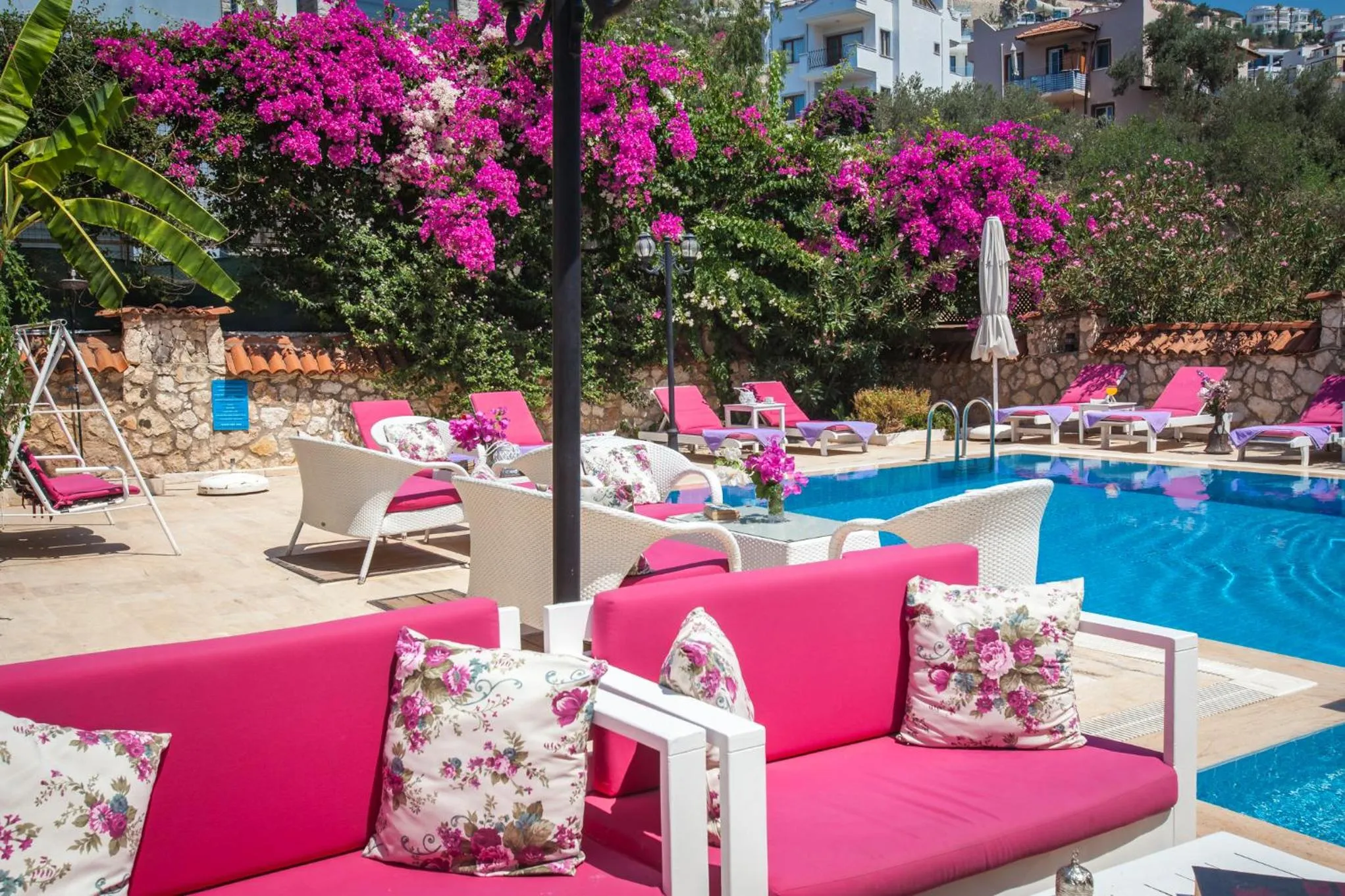 Papermoon Hotel & Apartments