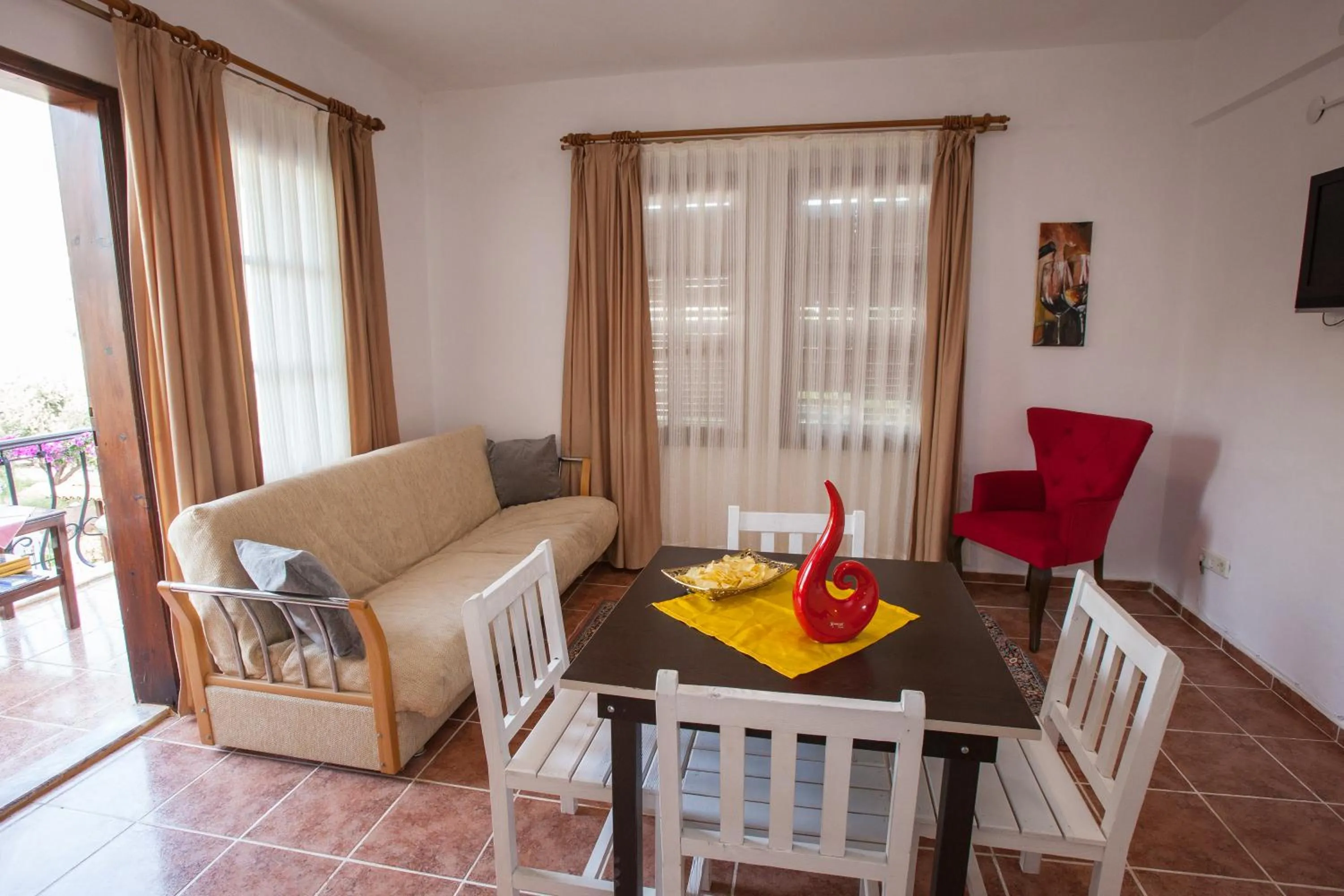 Papermoon Hotel & Apartments