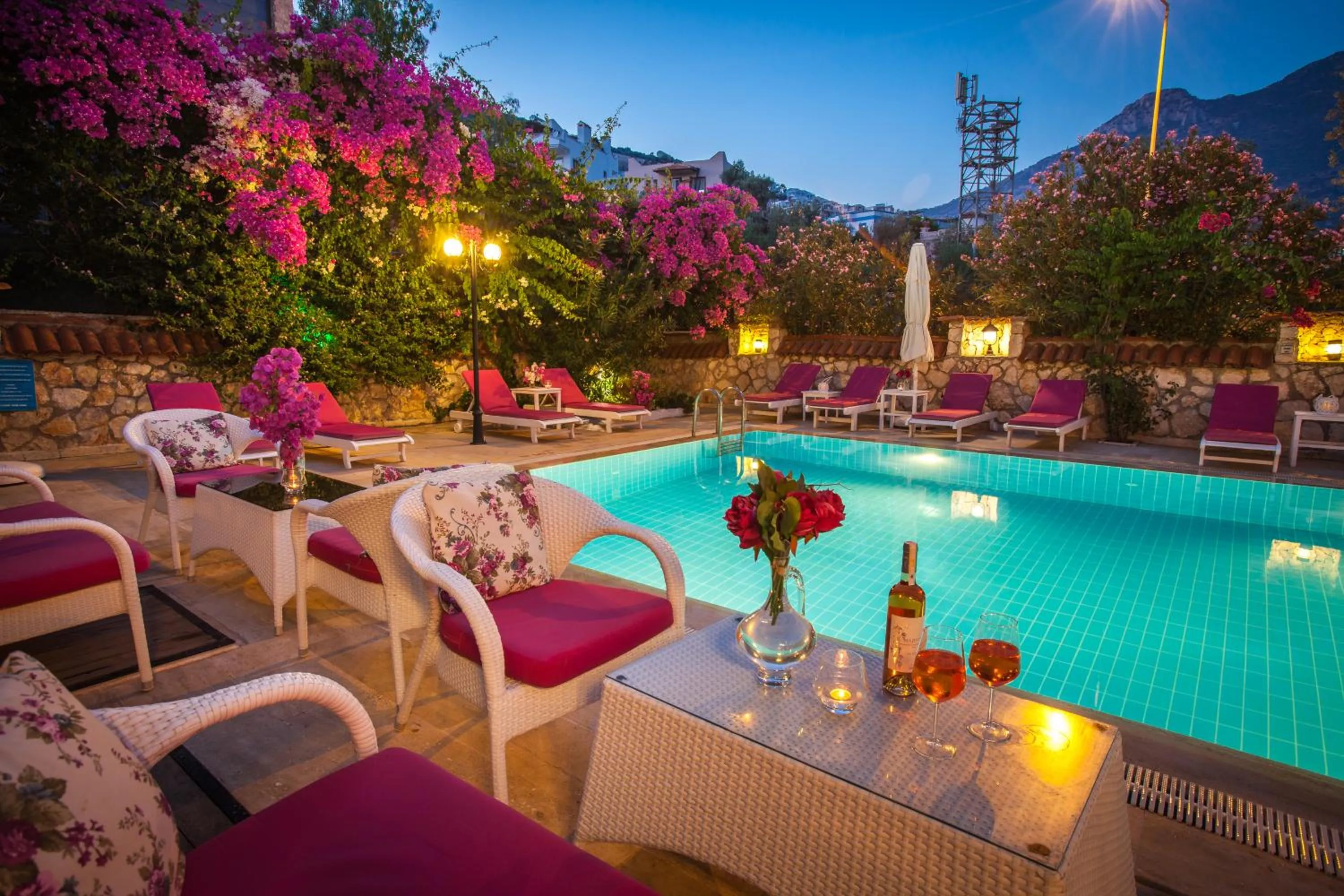 Swimming pool in Papermoon Hotel & Apartments