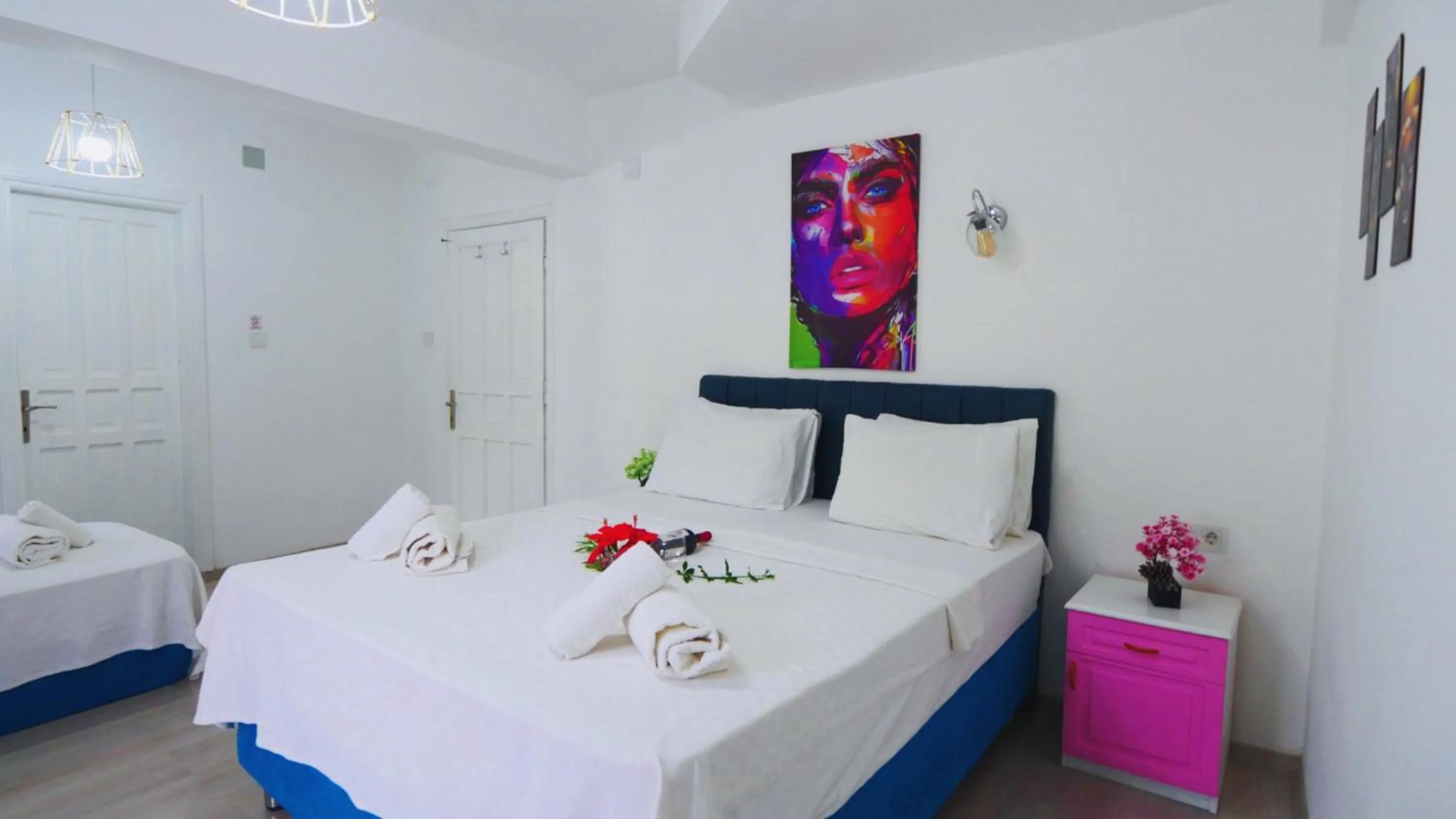 Papermoon Hotel & Apartments