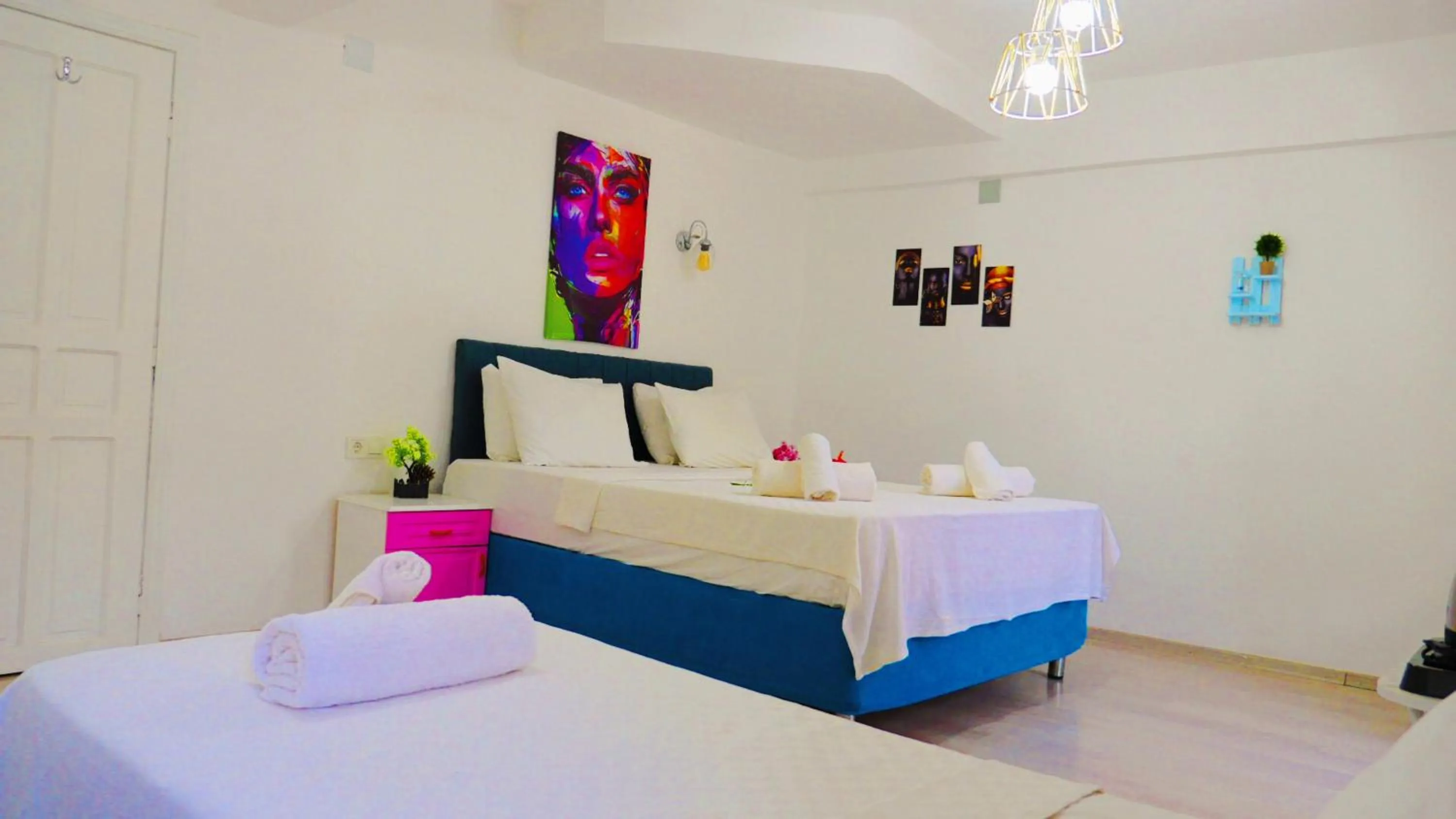 Papermoon Hotel & Apartments