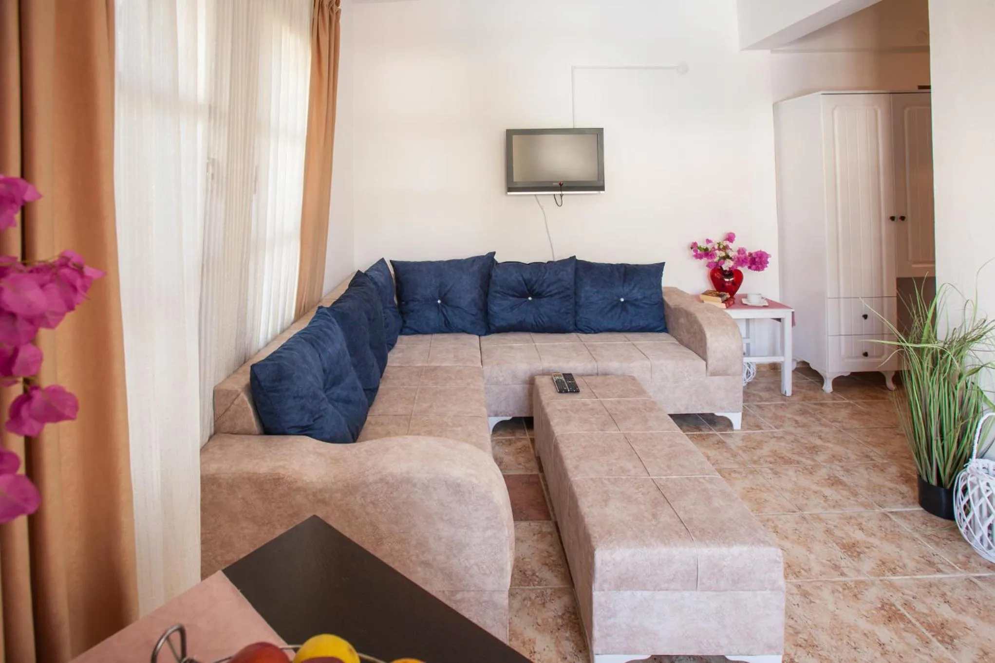 Papermoon Hotel & Apartments