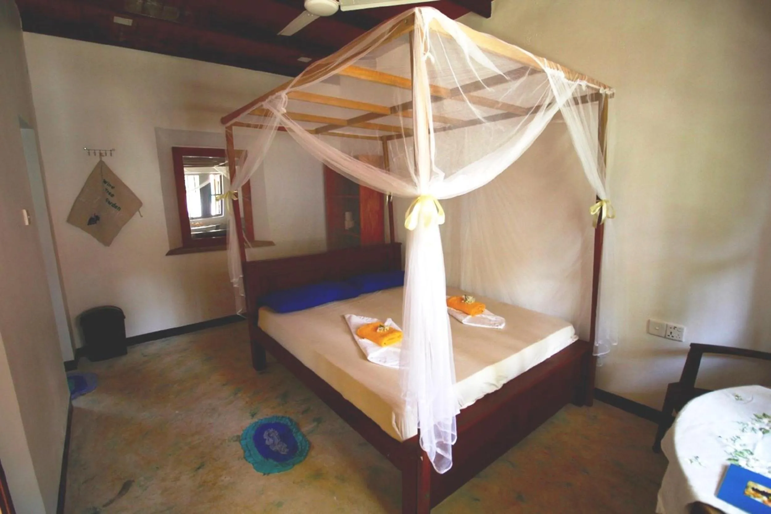 Double Room with Private Bathroom in Wine Tree Garden Guesthouse