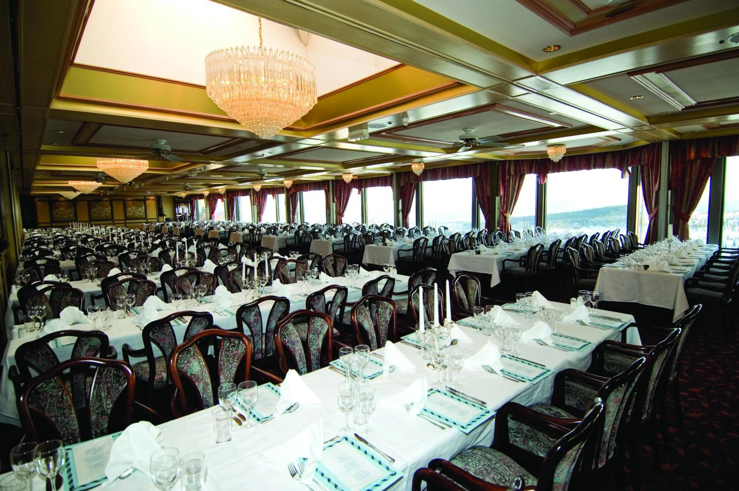 Restaurant/places to eat in Storefjell Resort