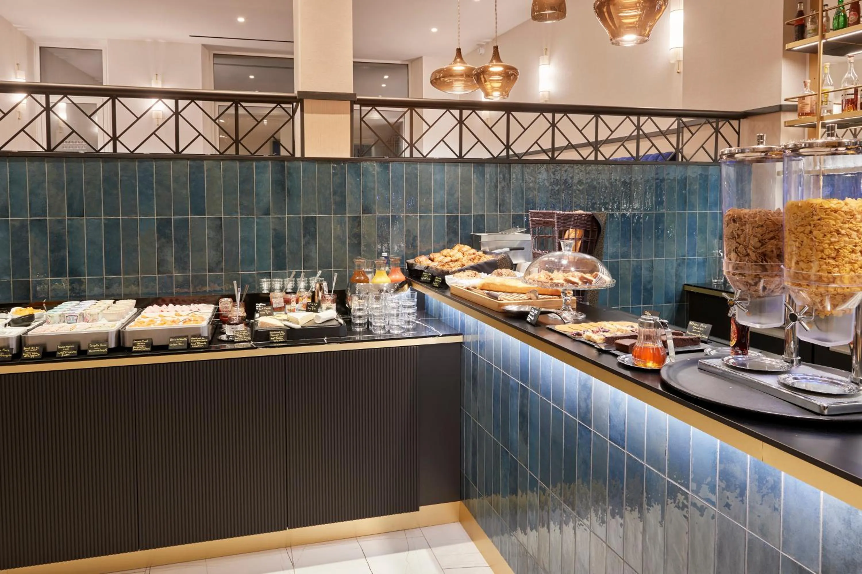 Buffet breakfast in Best Western Premier Hotel des Vignes et des Anges