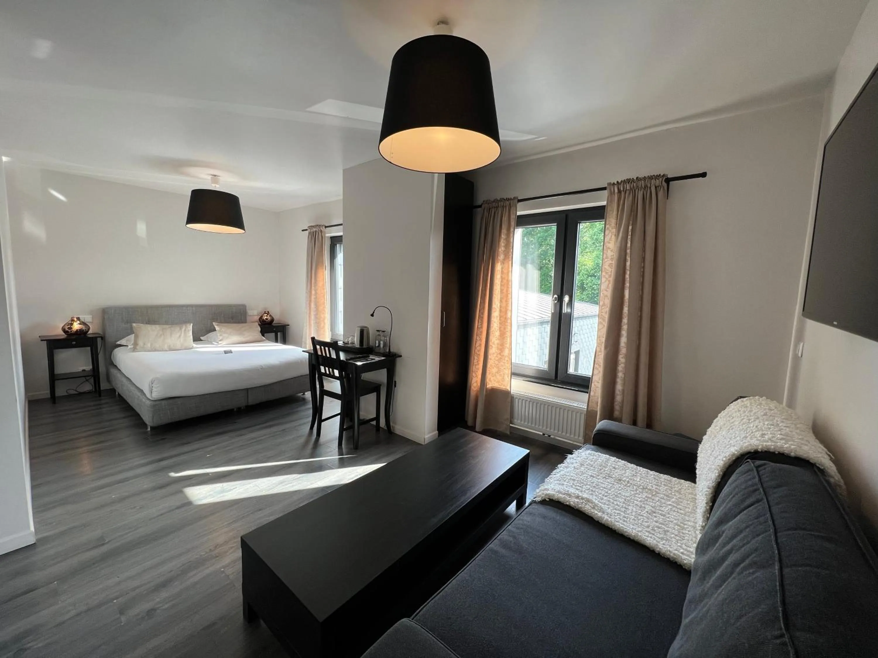 Bedroom, Bed in Hôtel Restaurant Lamy