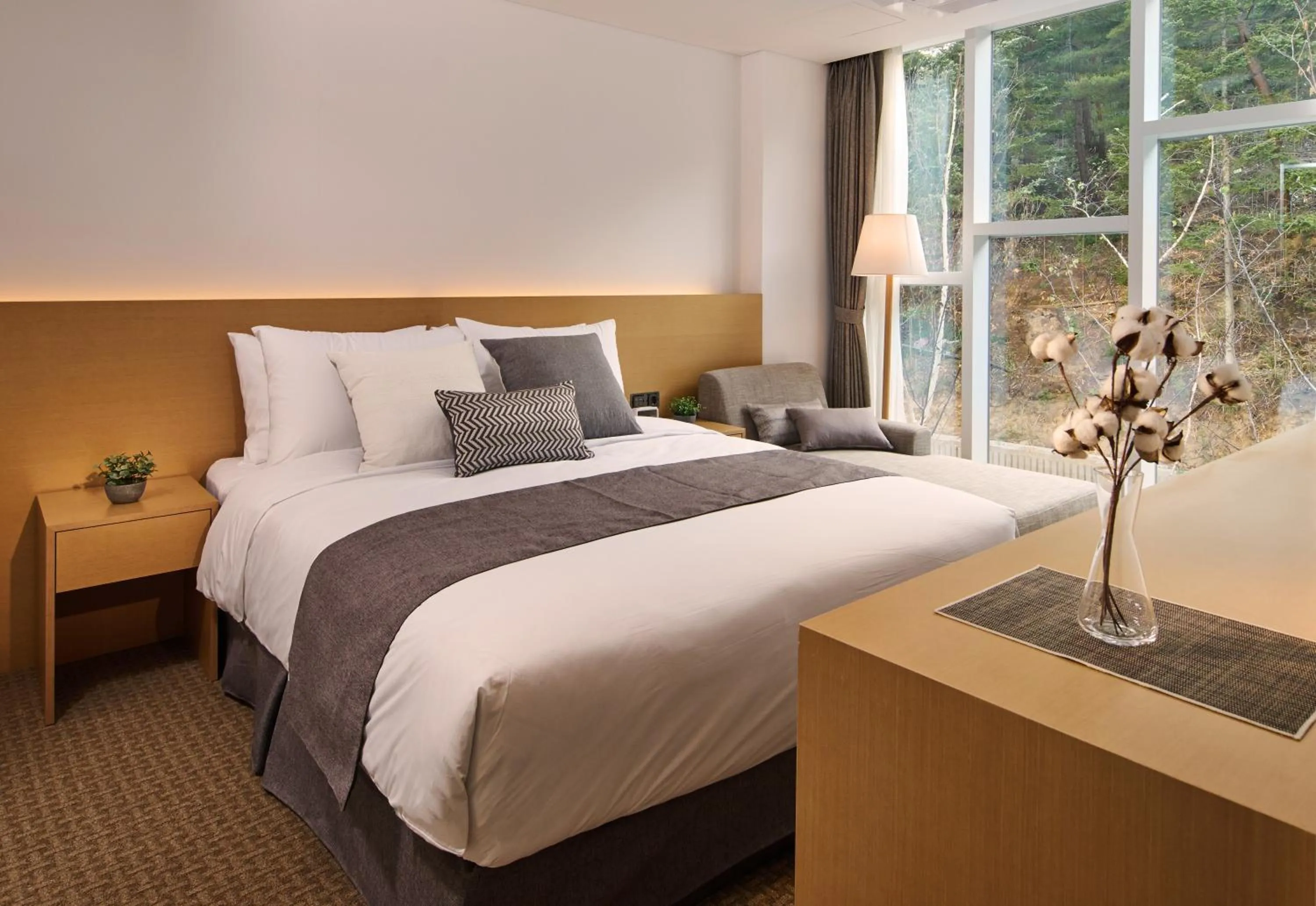 Bed in Naksan Beach Hotel