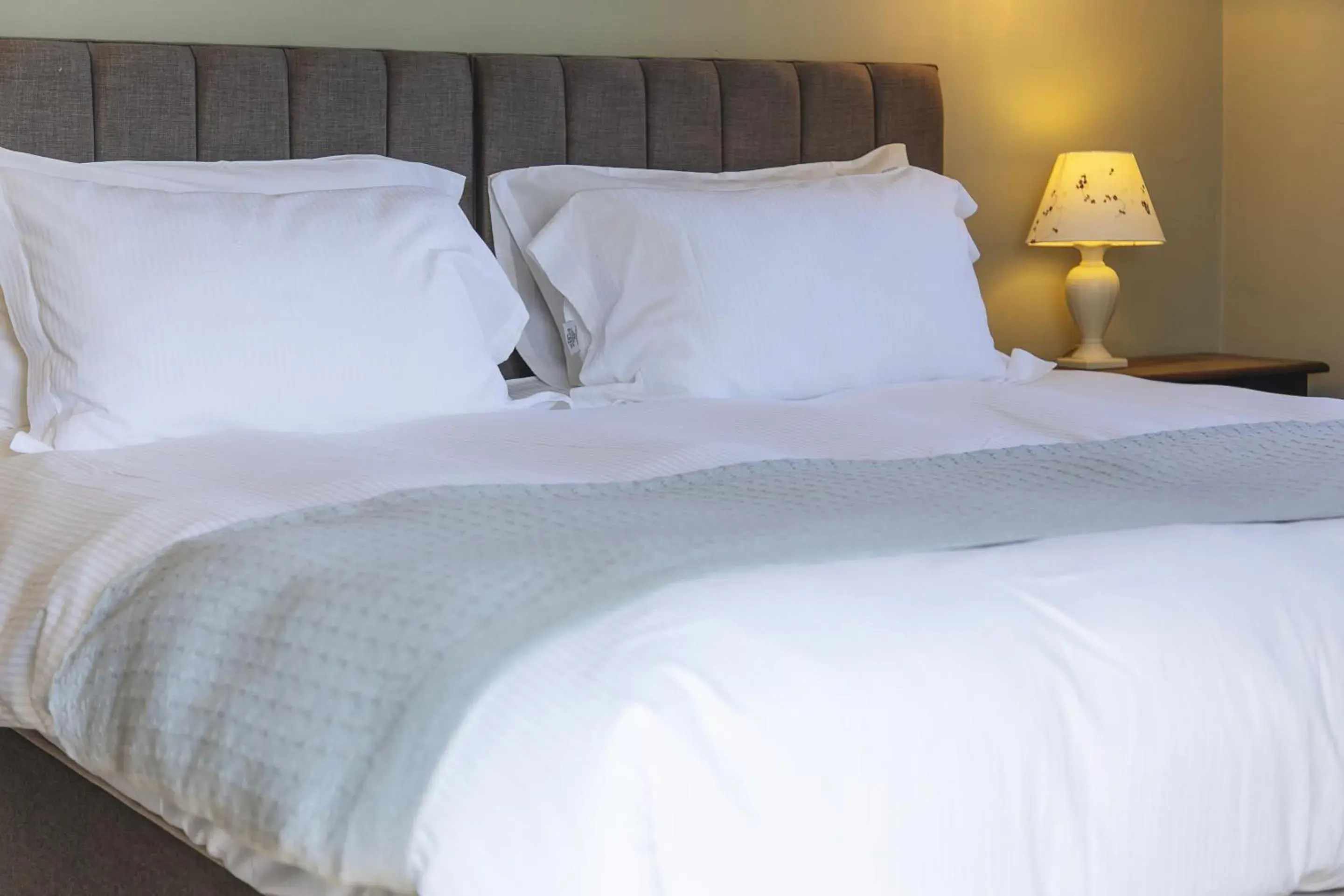 Deluxe Twin Room in Blue Ball Inn Deluxe Twin Room in Blue Ball Inn