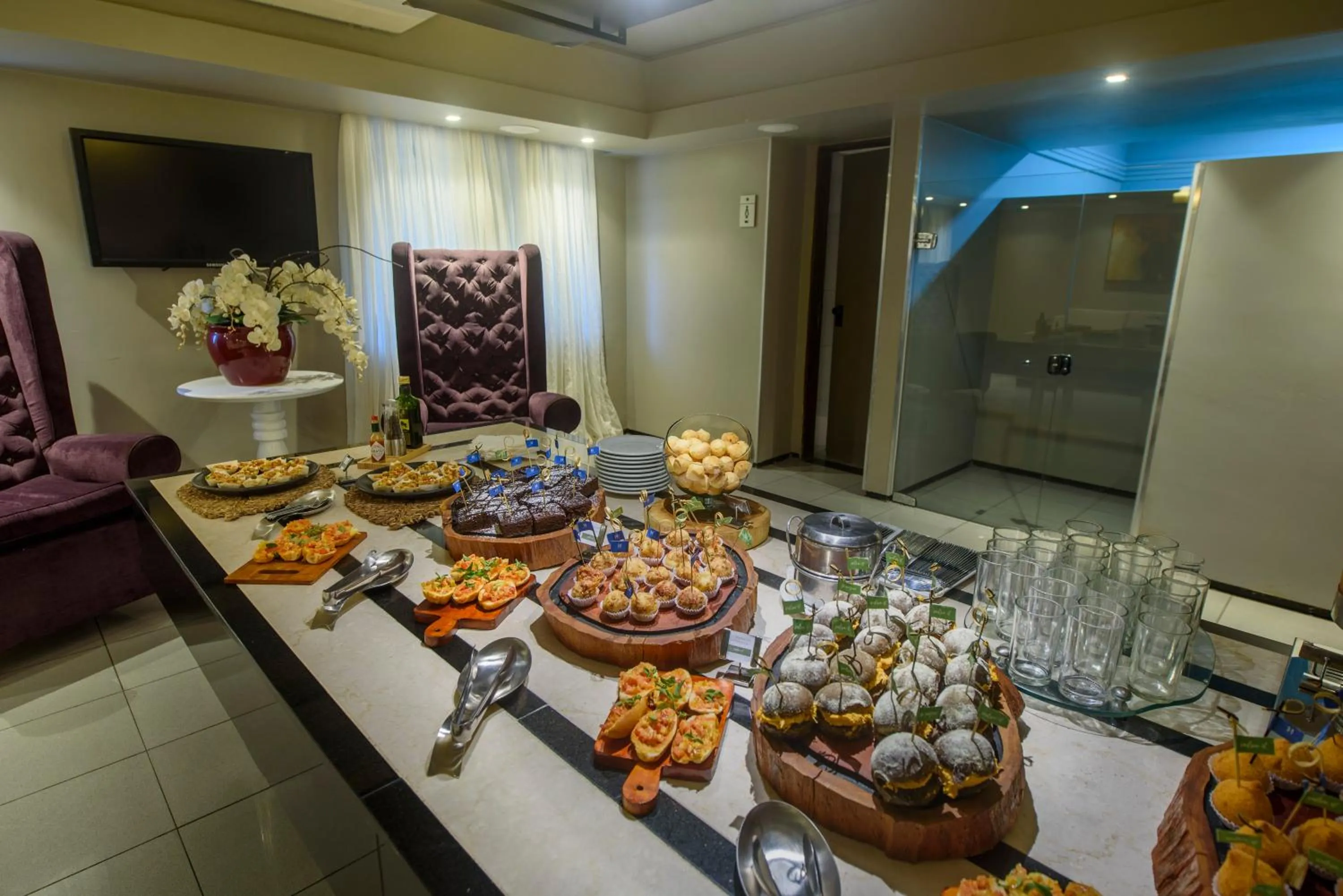 Banquet/Function facilities in Hardman Praia Hotel