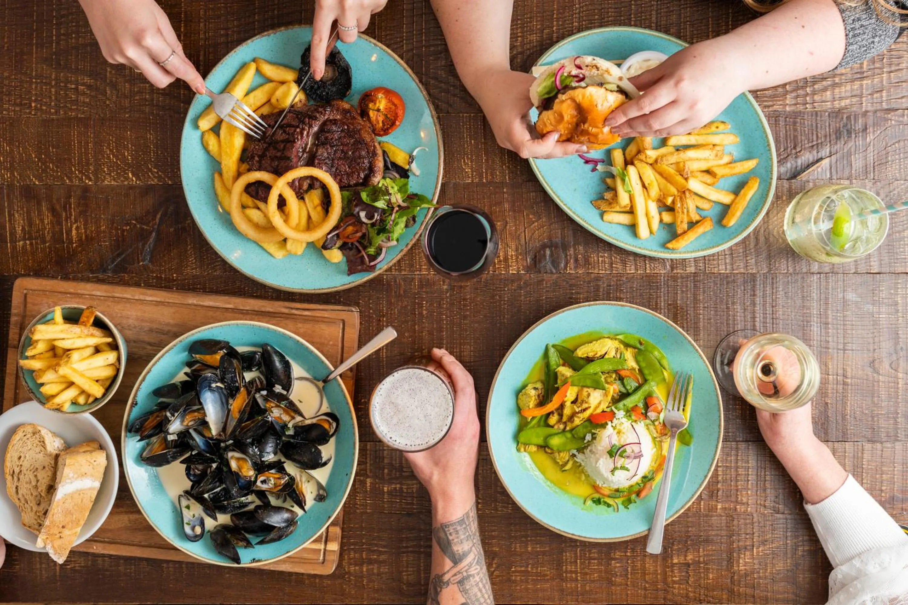 Restaurant/places to eat in The Old Success Inn