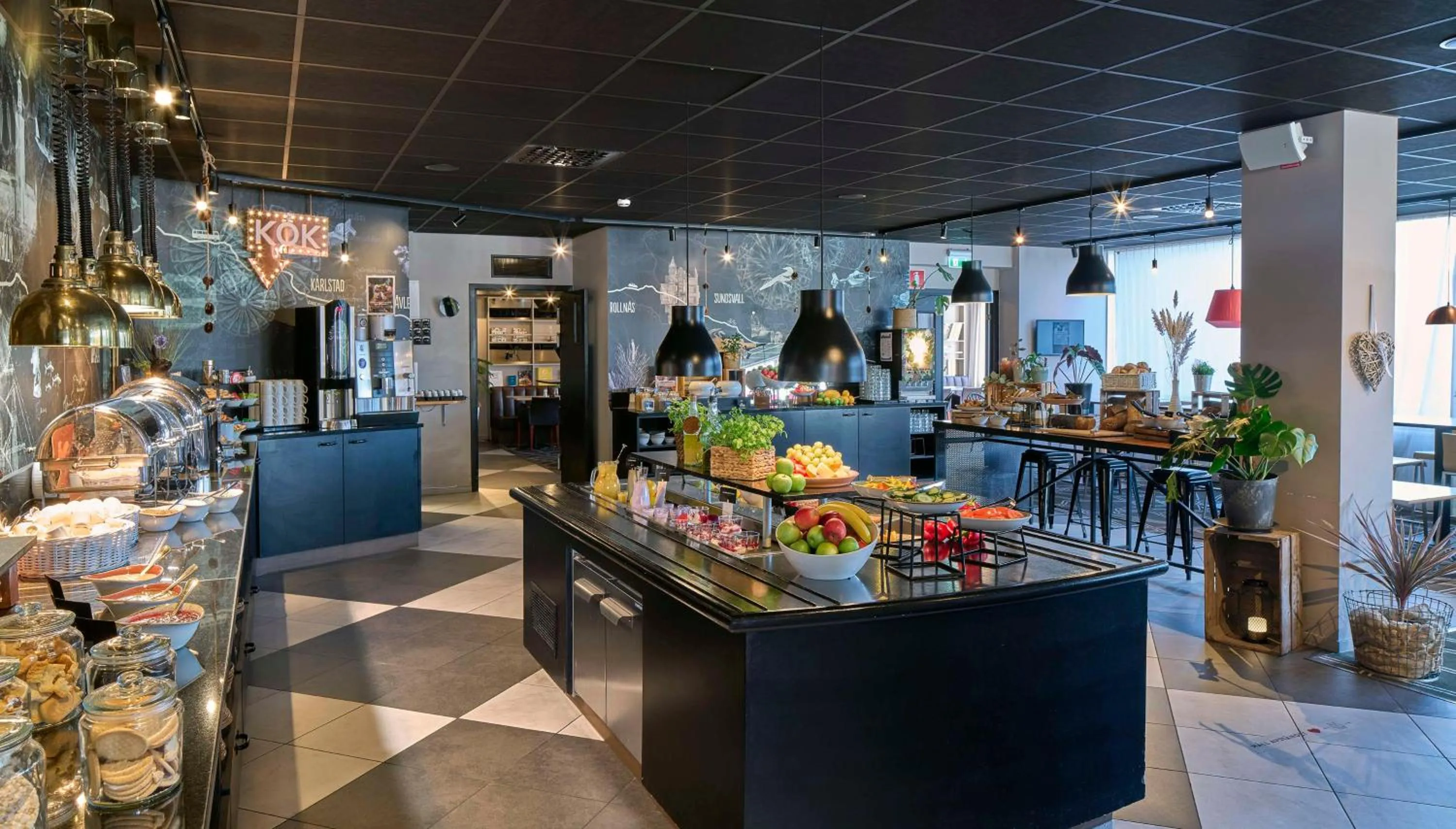 Breakfast in Scandic Södertälje