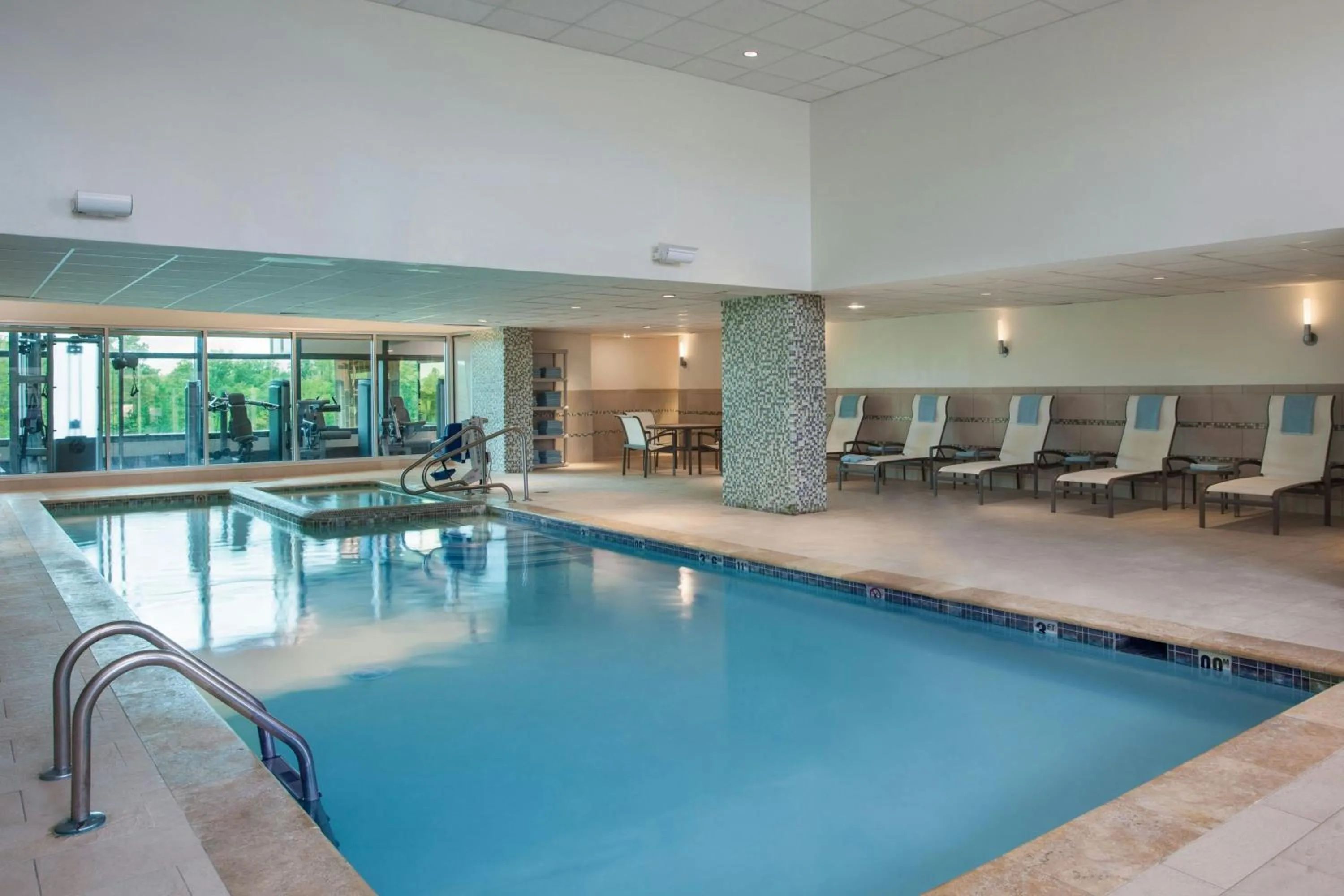 Swimming pool in The Westin Southfield Detroit